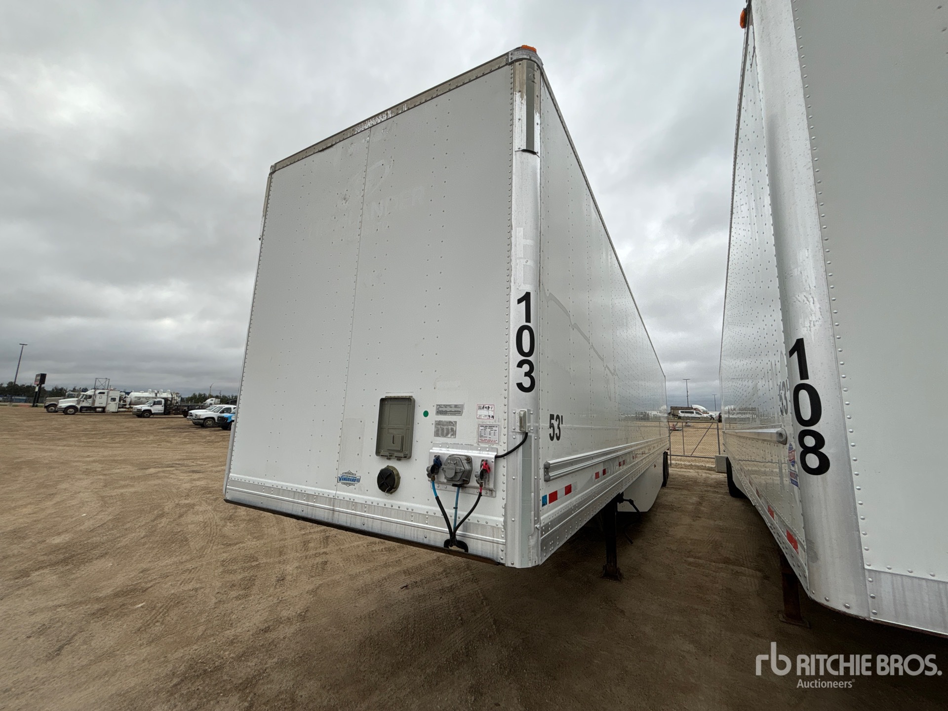 2020 Vanguard 53 FT T/A