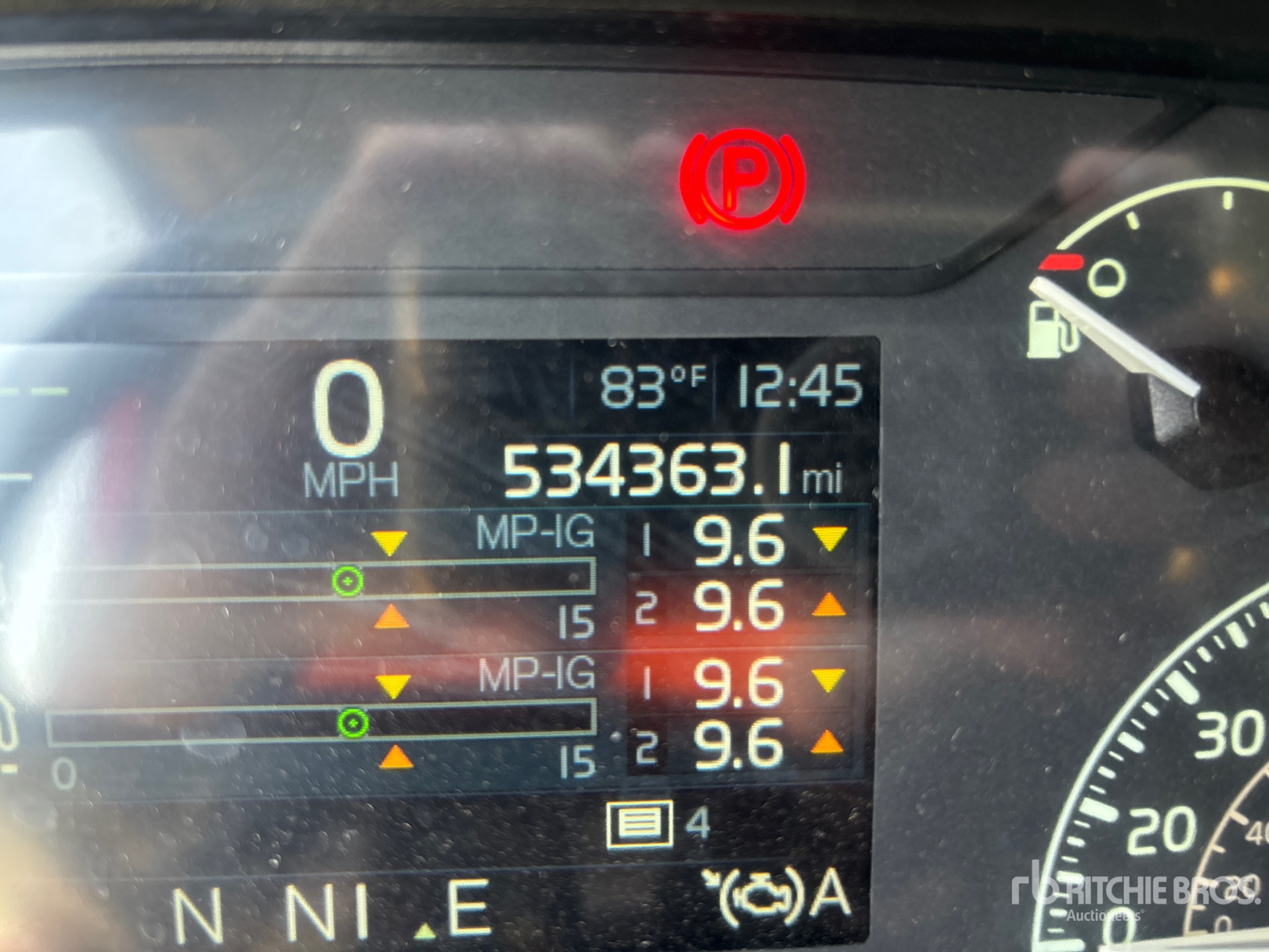 2019 Volvo VNL760