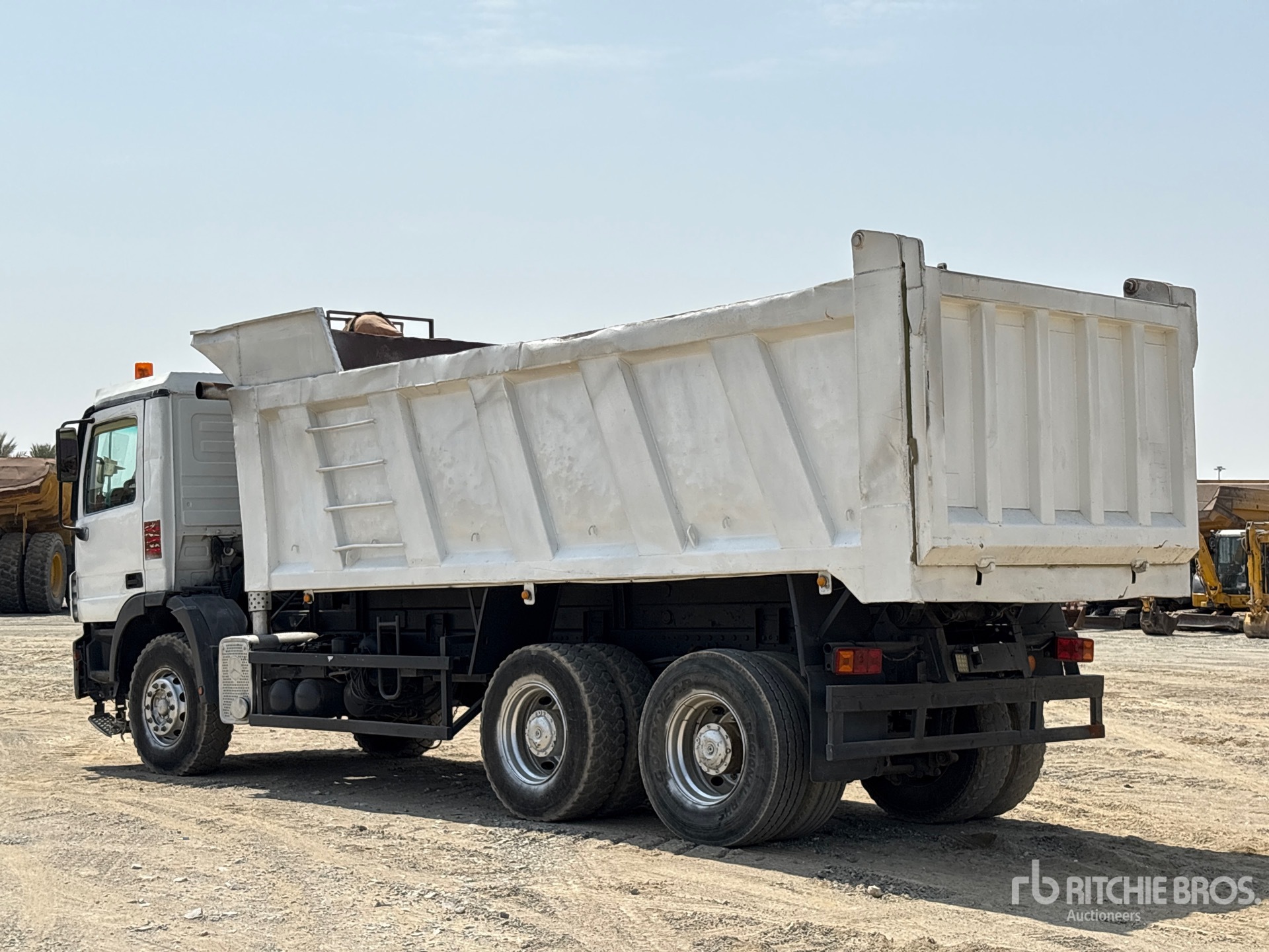 2007 Mercedes-Benz ACTROS 4031