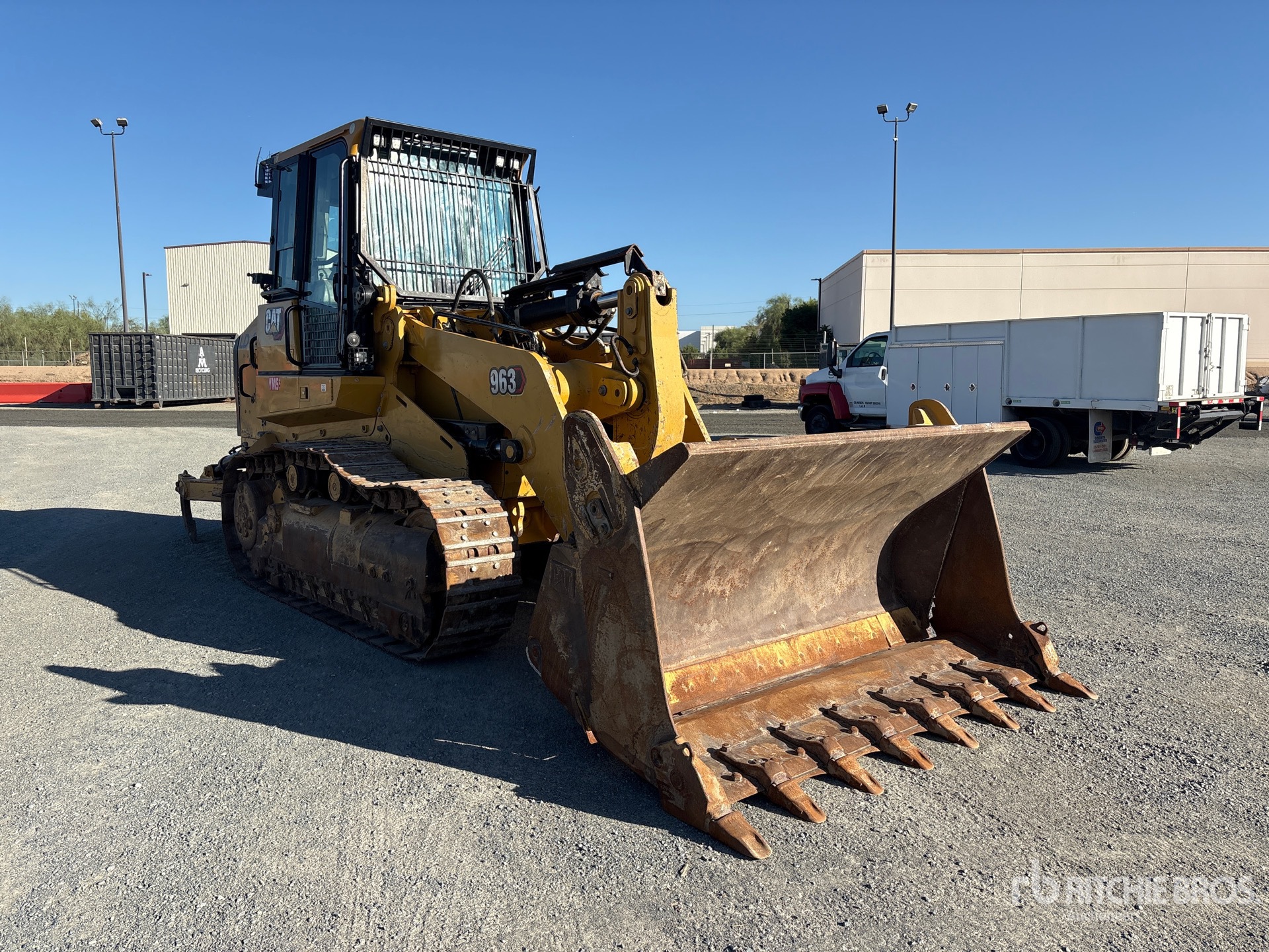 2021 Caterpillar 963