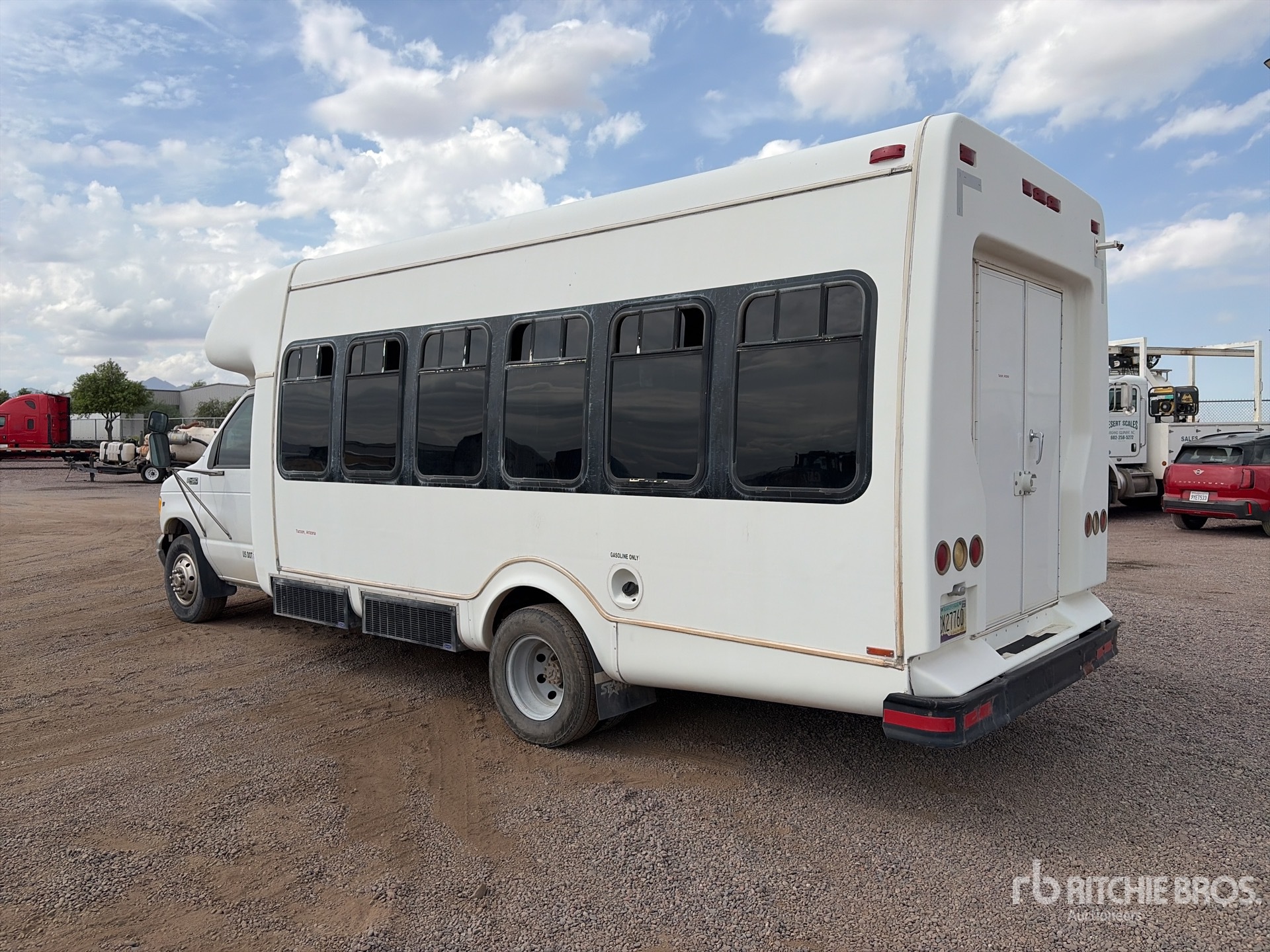 2001 Ford E450