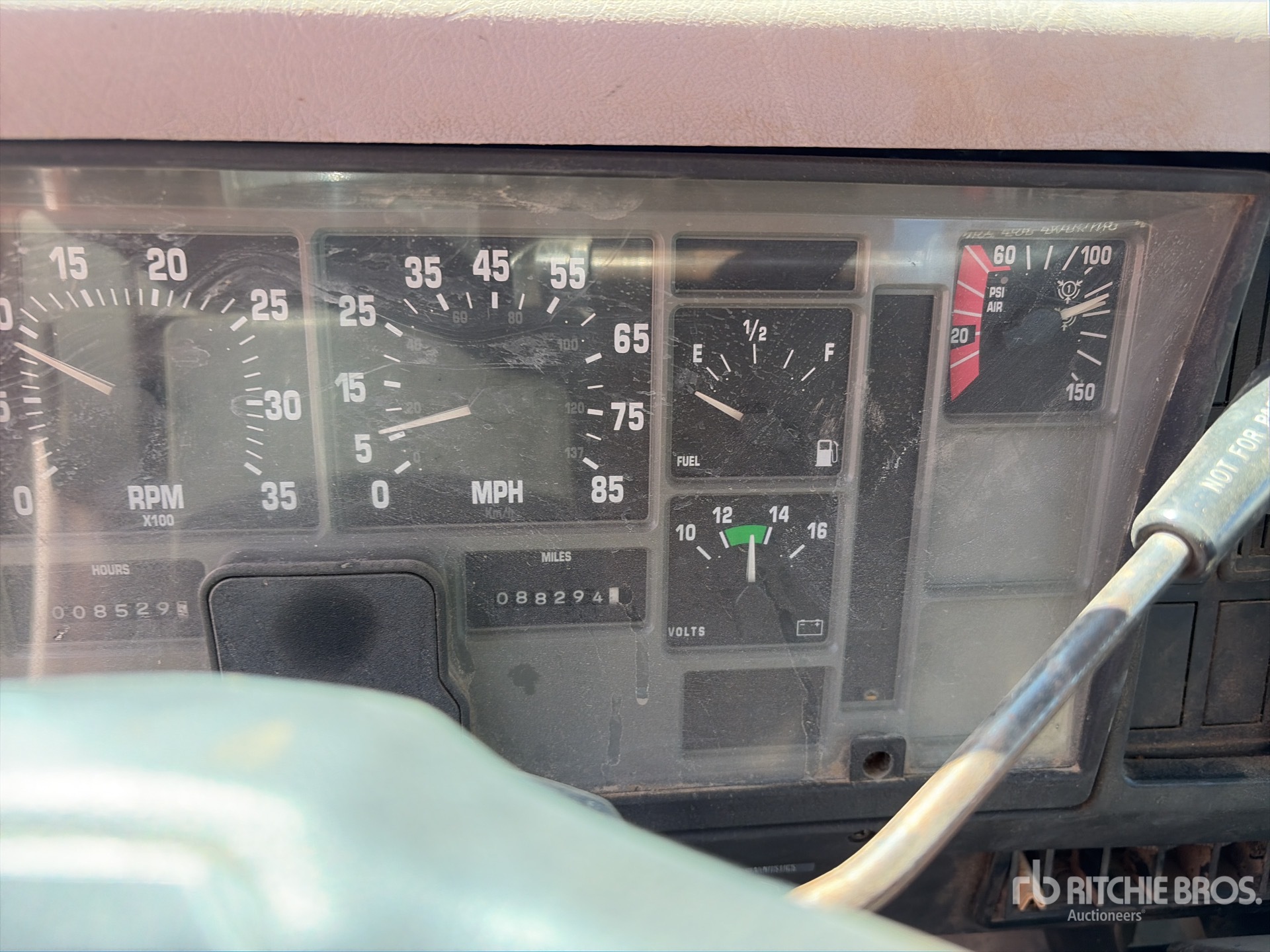 1999 International 4900