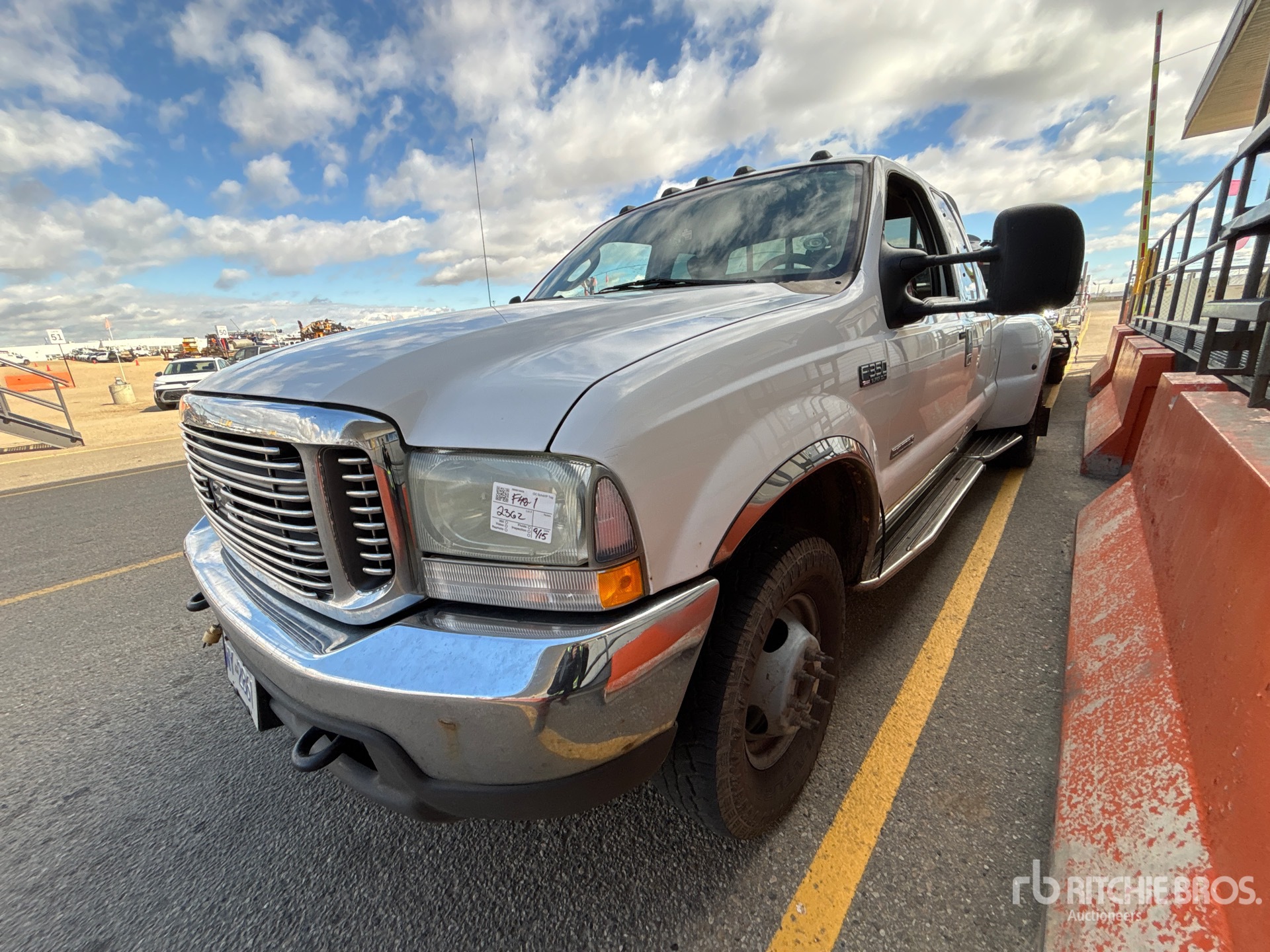 Photo of 2004 Ford F-350