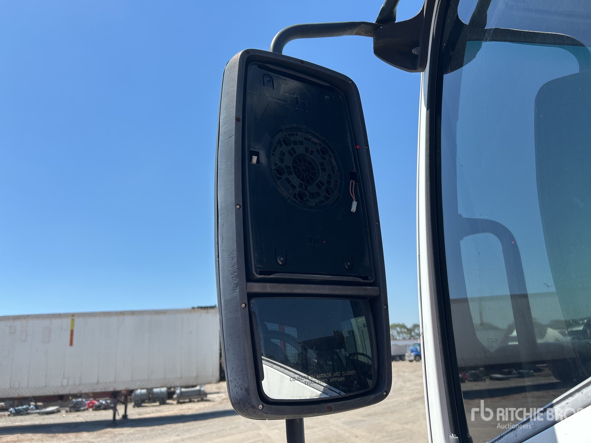 2008 Isuzu FRR600
