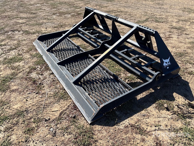 2015 Bobcat Skid Steer Landplane