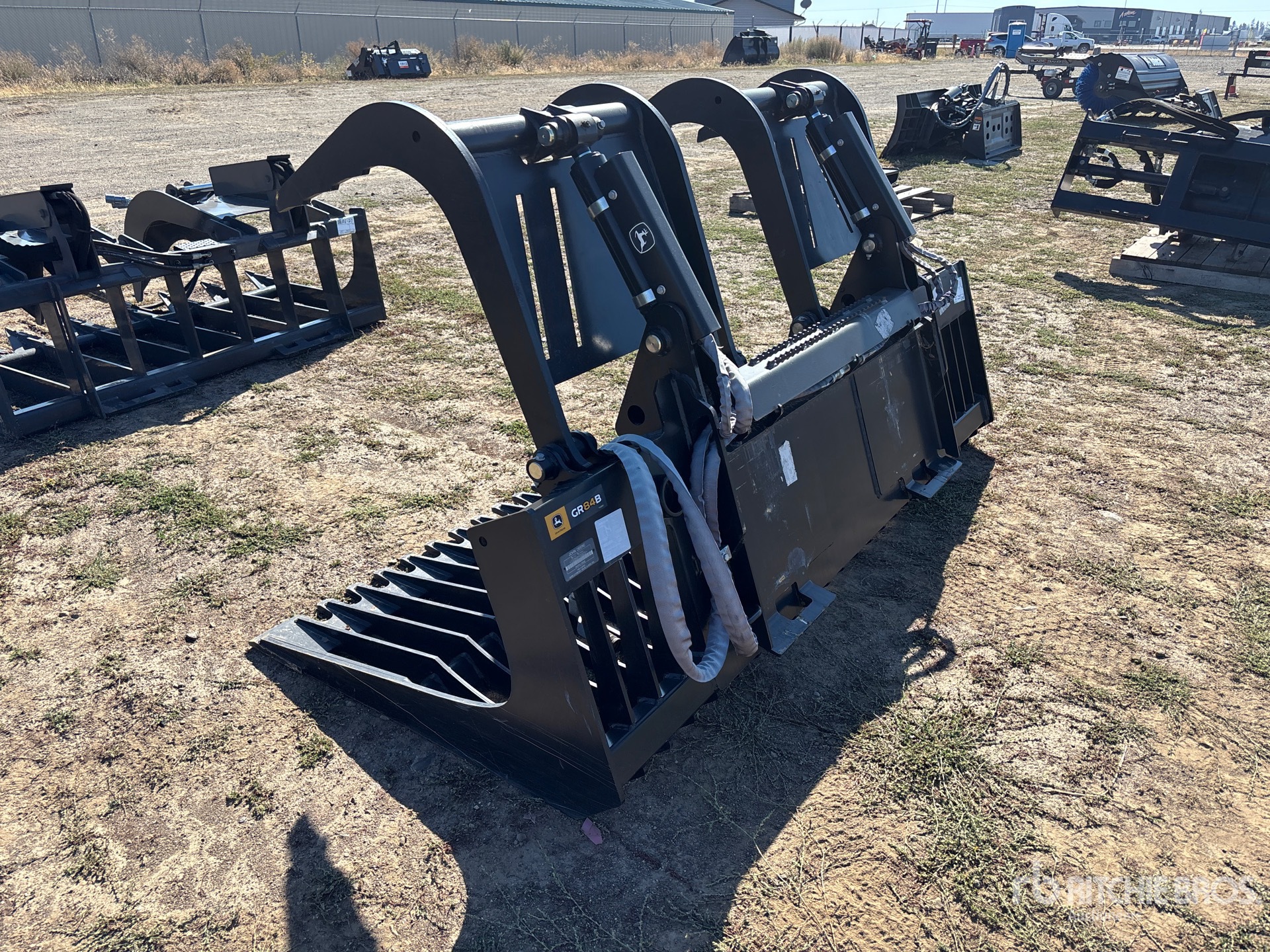 John Deere GR84B