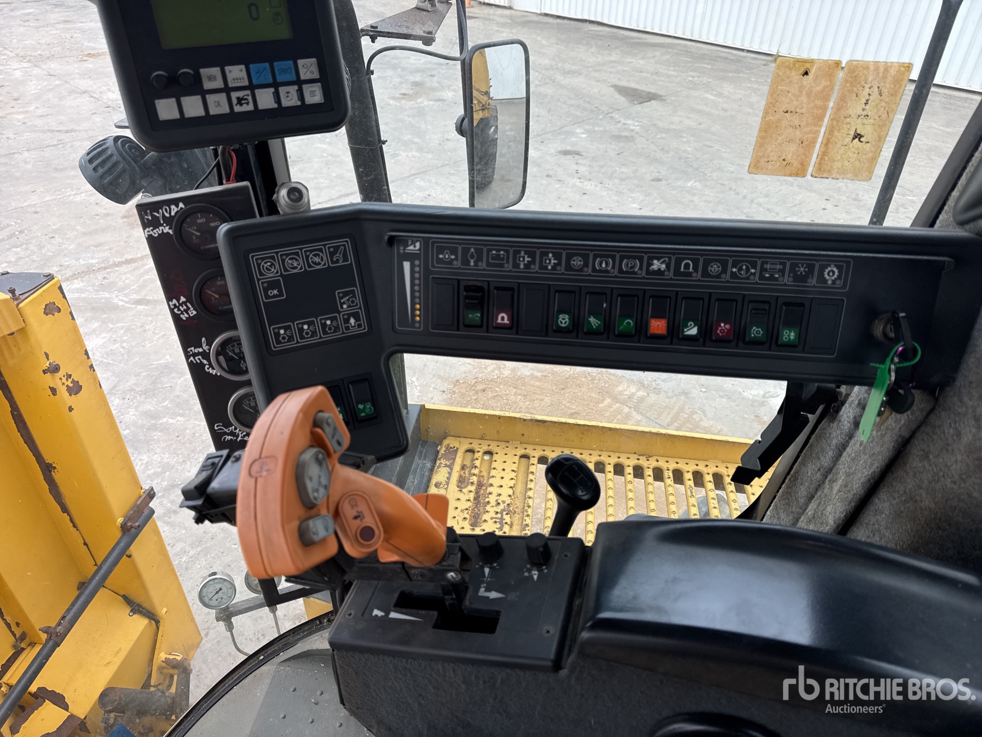 2001 New Holland FX58
