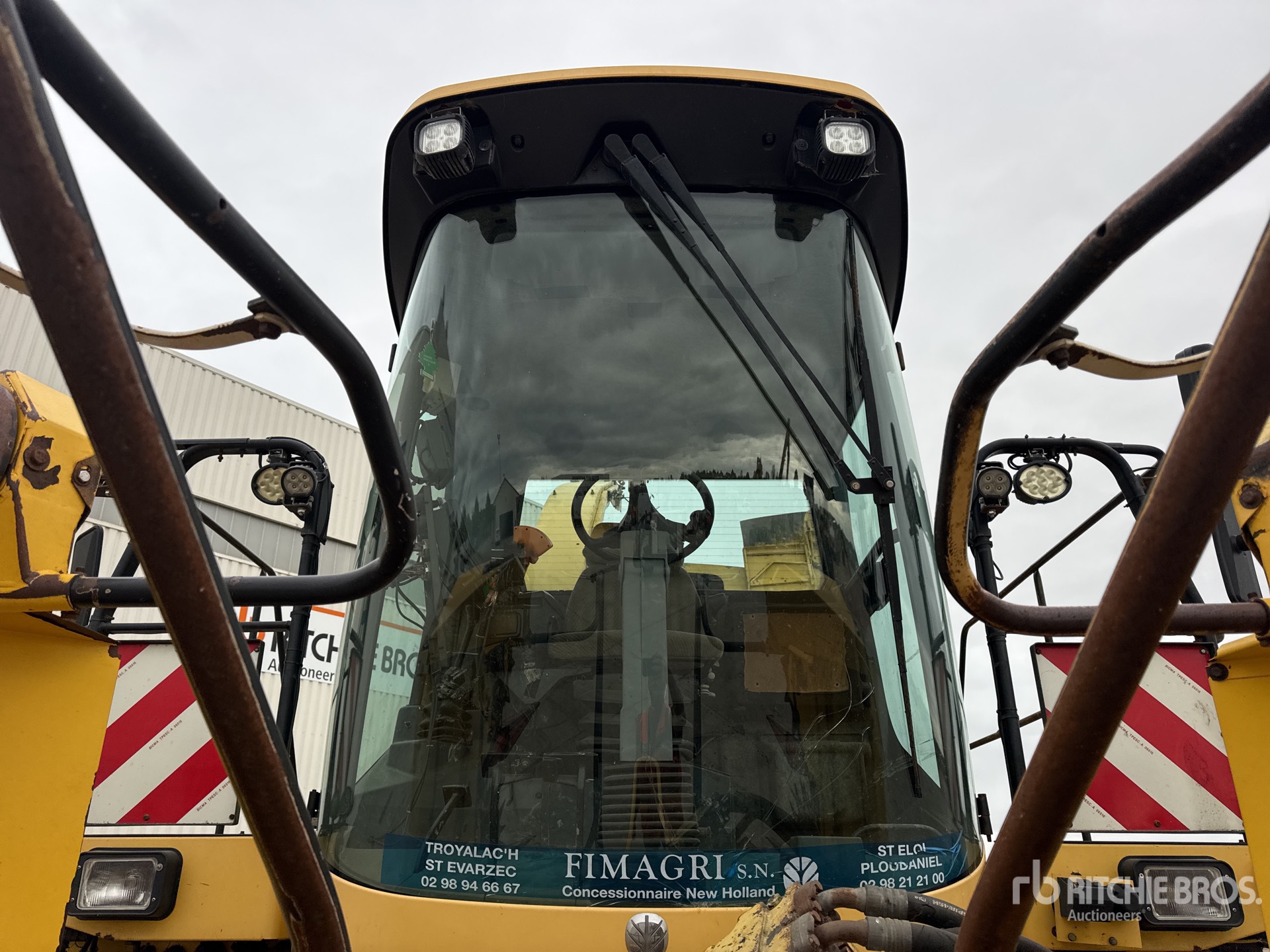 2001 New Holland FX58
