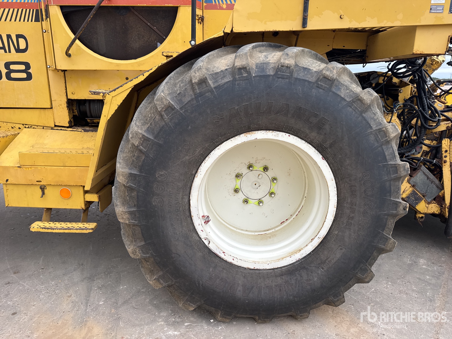 2001 New Holland FX58