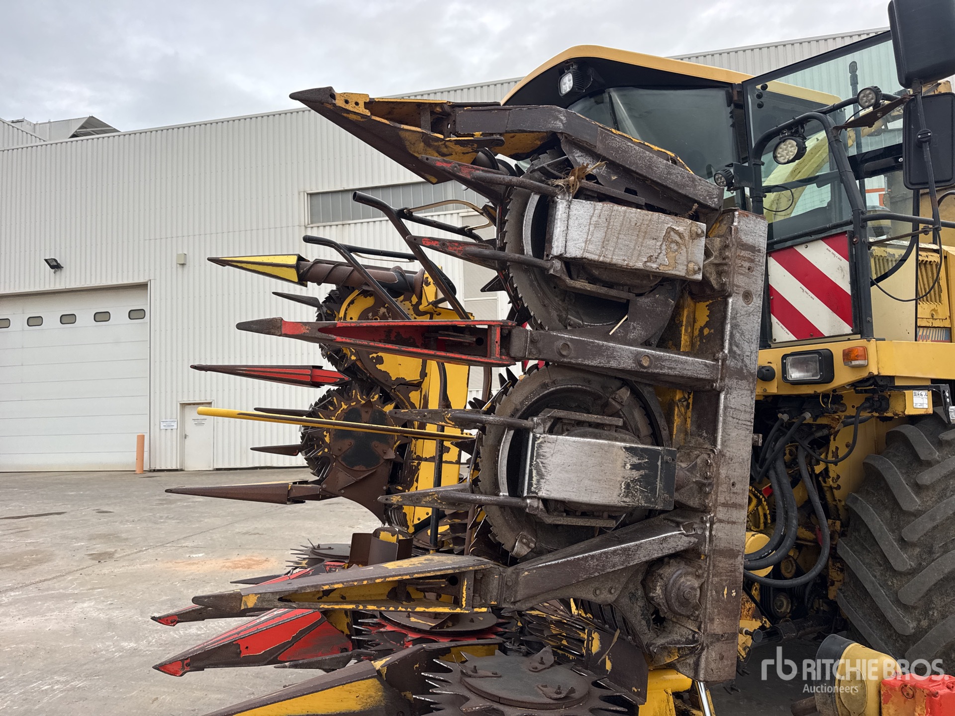 2001 New Holland FX58