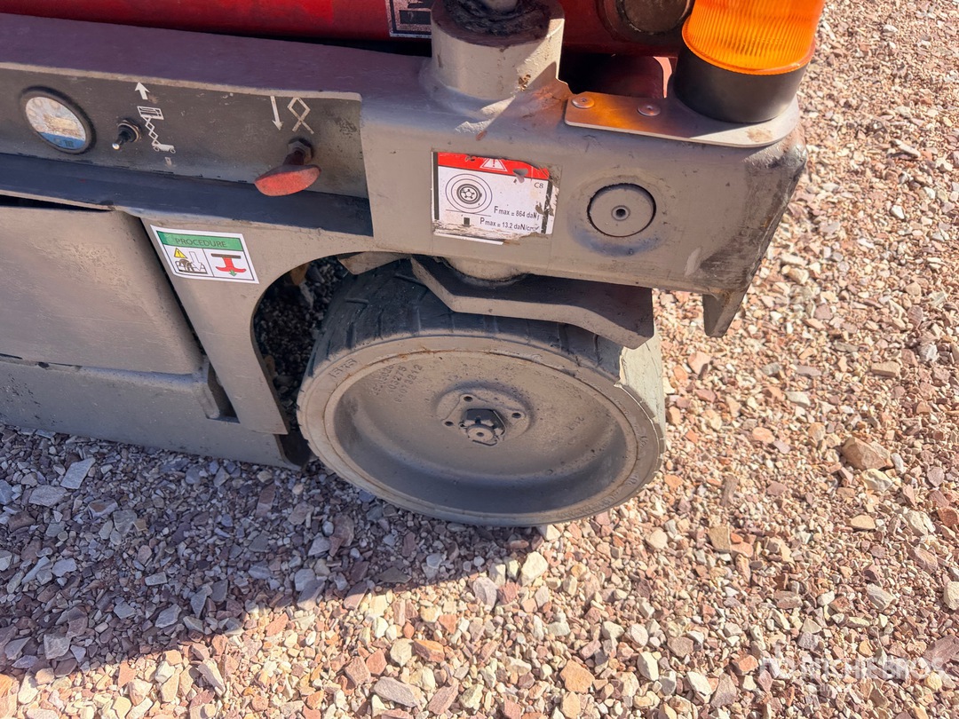 2014 Haulotte COMPACT 8