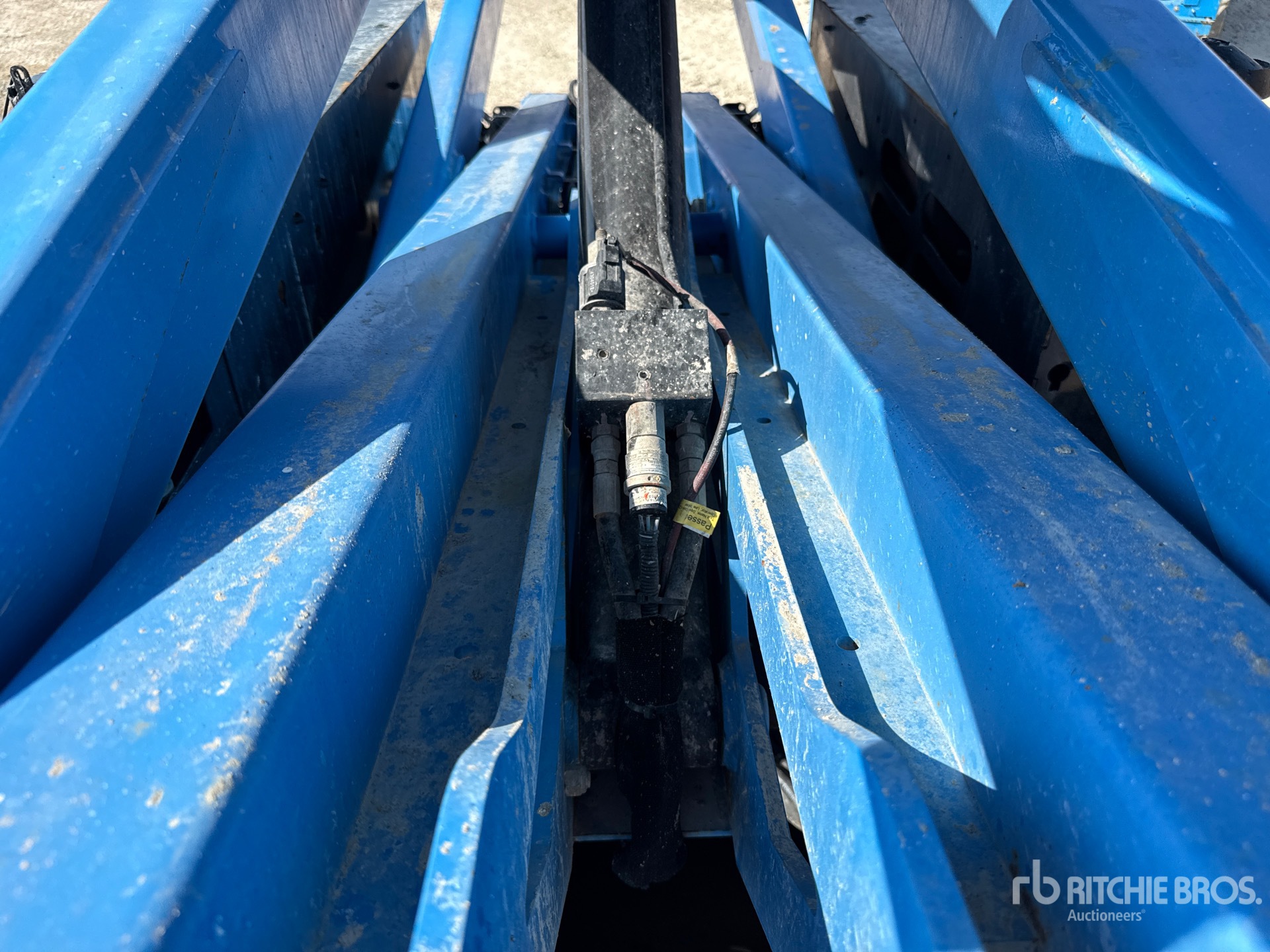 2019 Genie GS-3369RT