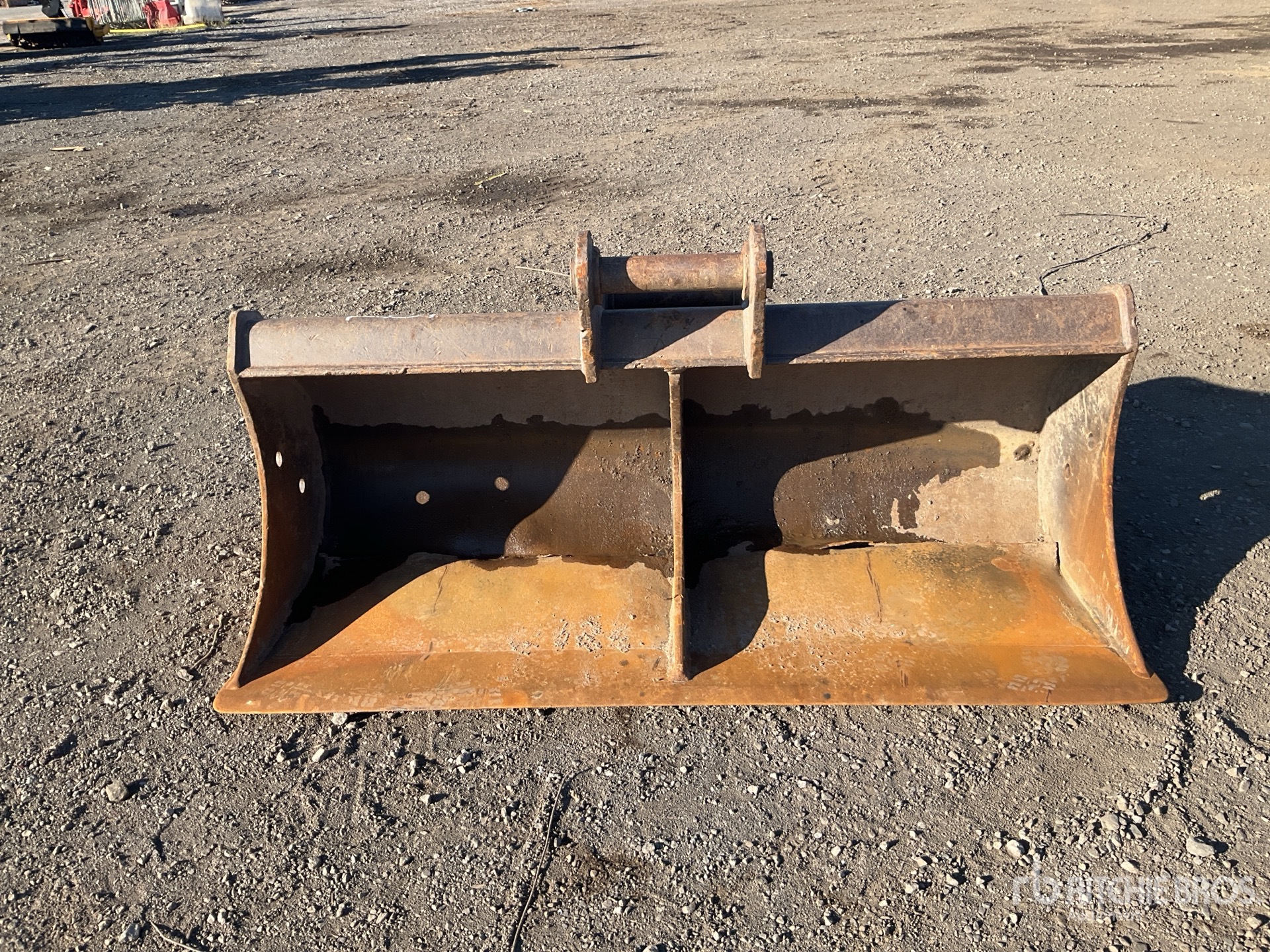 Titan 2100 mm Cleanup