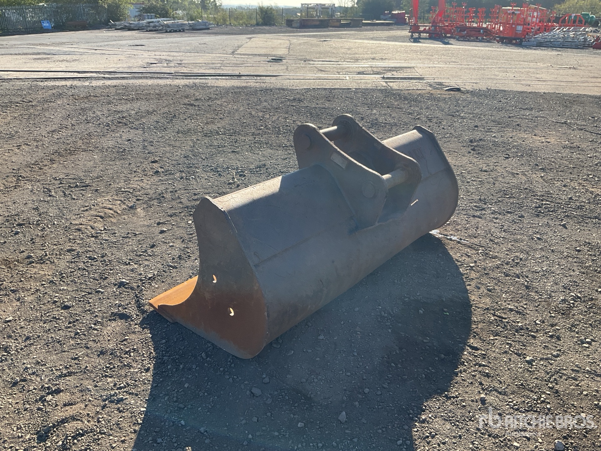 Titan 2100 mm Cleanup