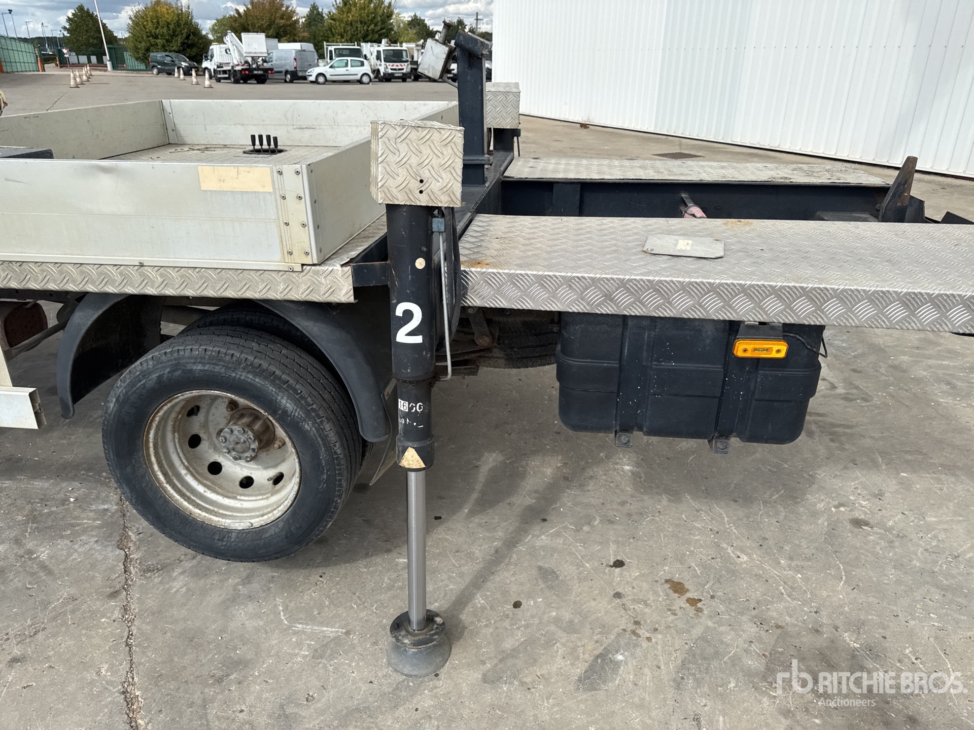 2013 Nissan CABSTAR-MULTITE