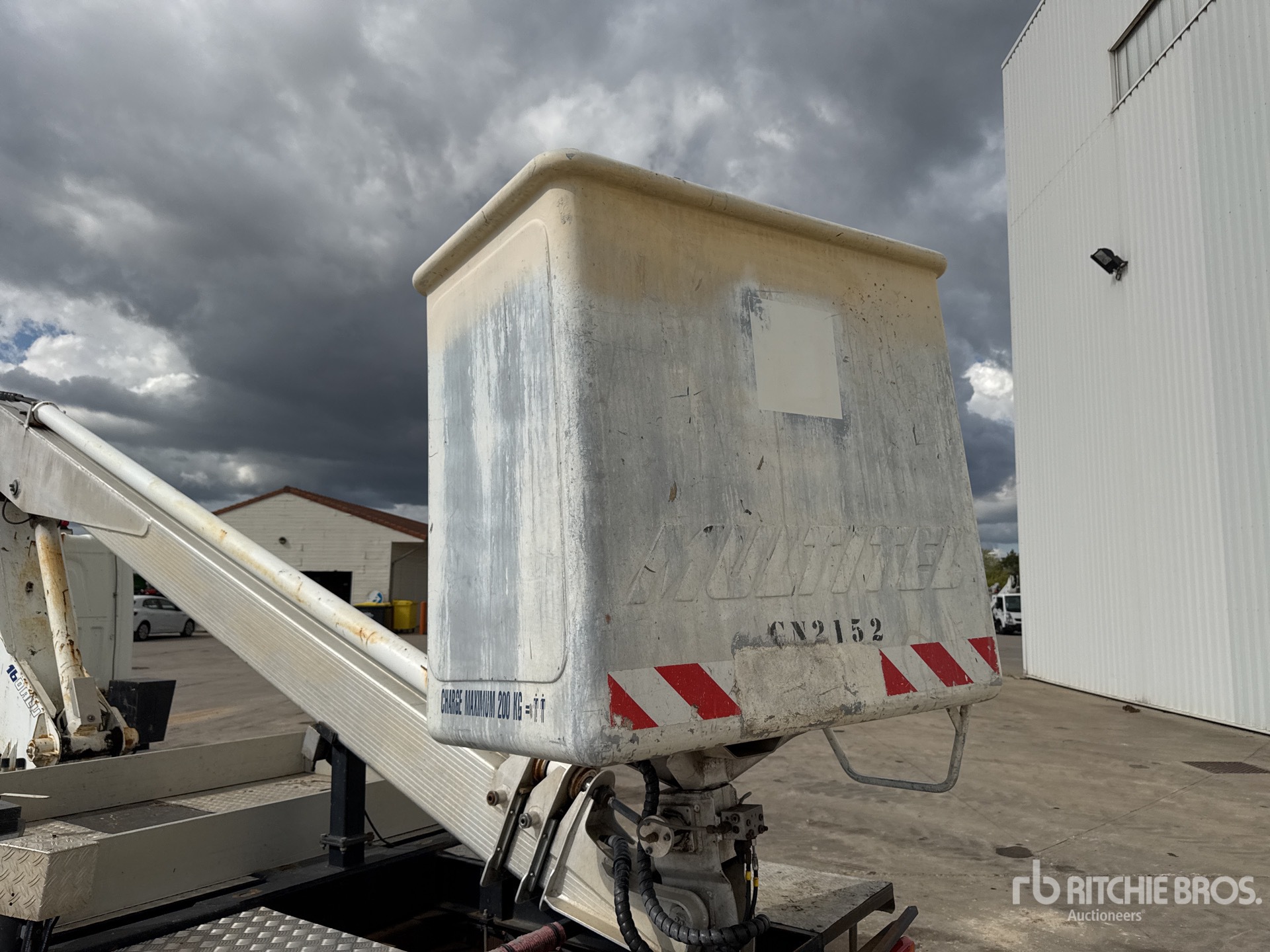 2013 Nissan CABSTAR-MULTITE