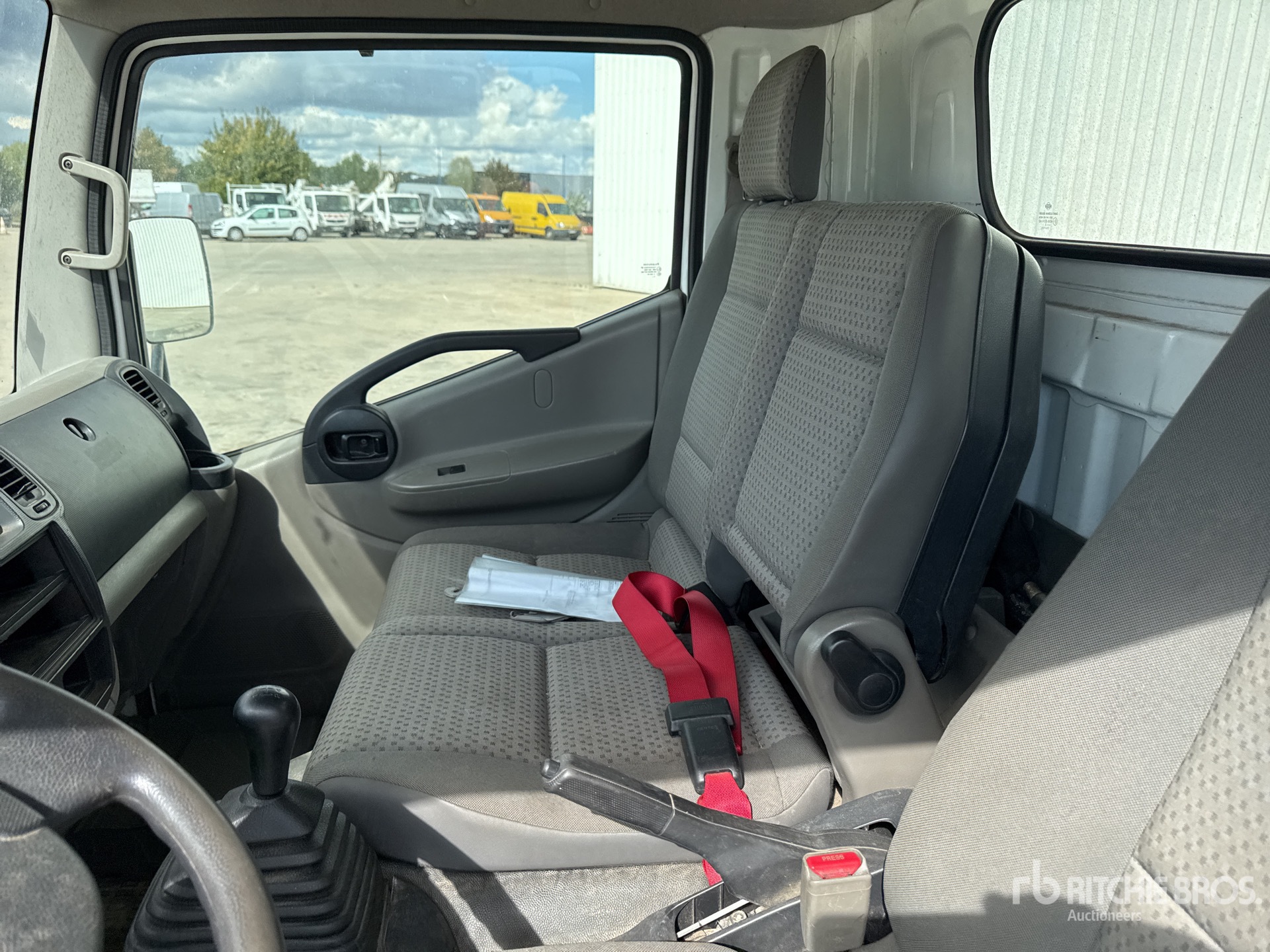 2013 Nissan CABSTAR-MULTITE