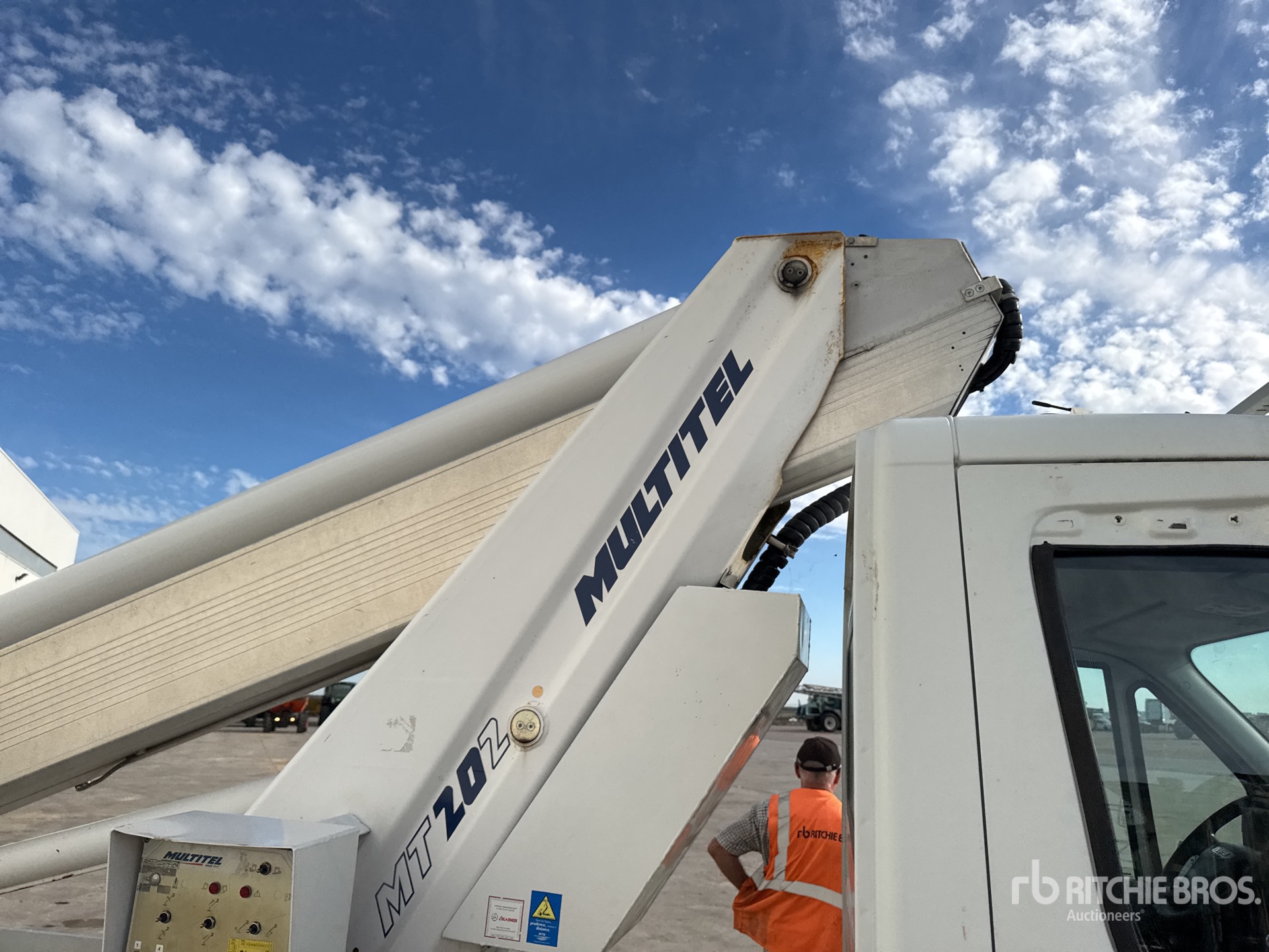 2019 Iveco 35-140