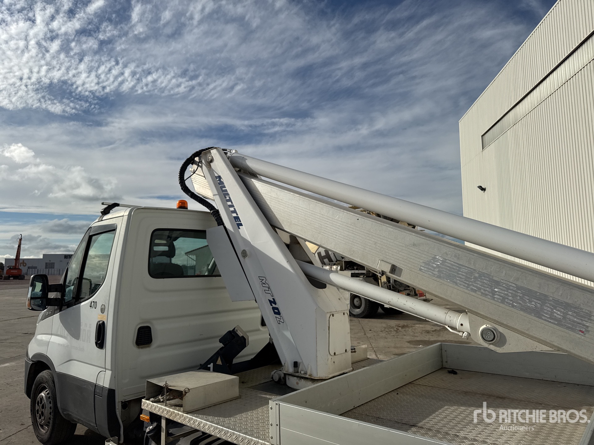 2019 Iveco 35-140