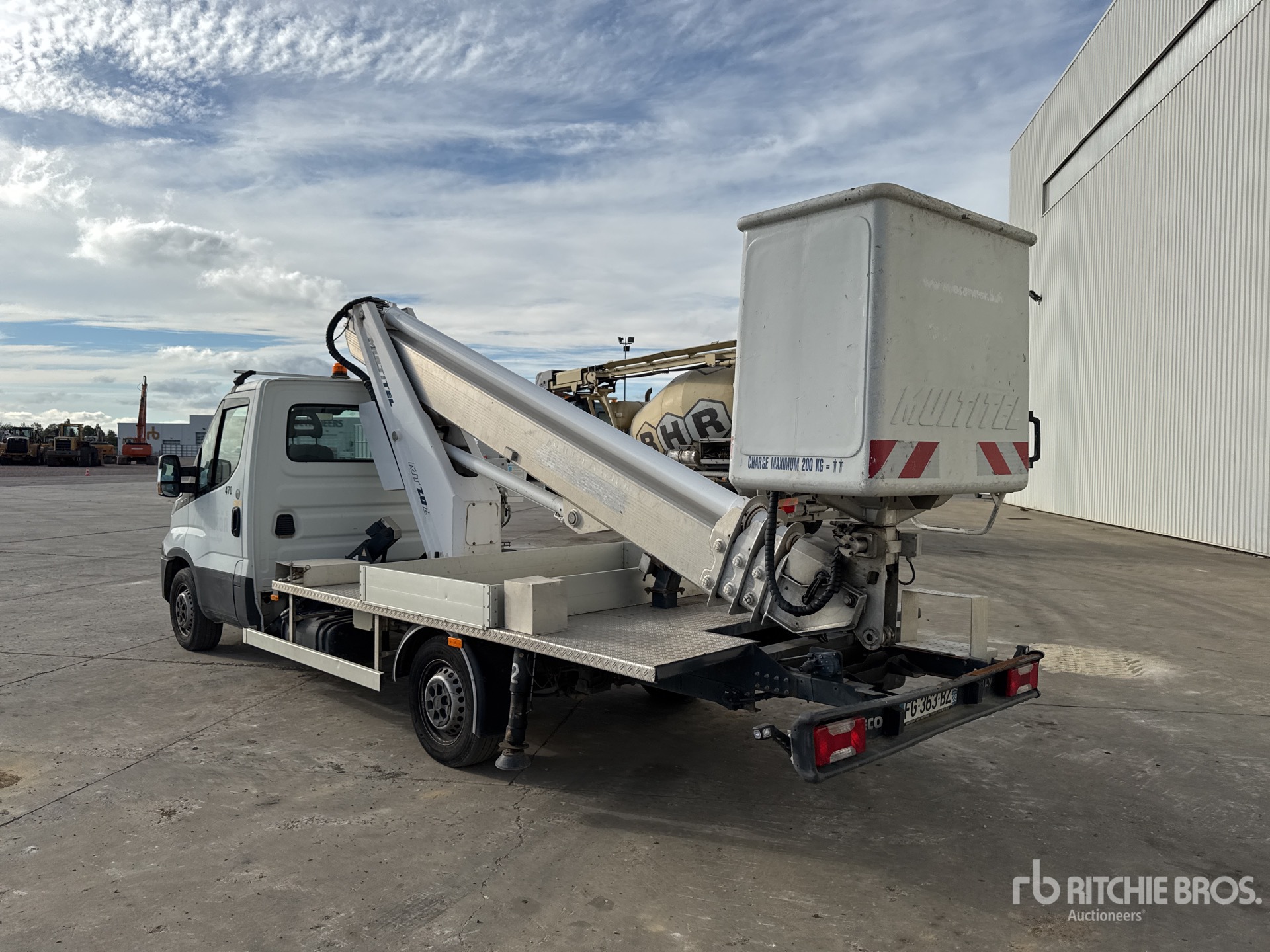 2019 Iveco 35-140