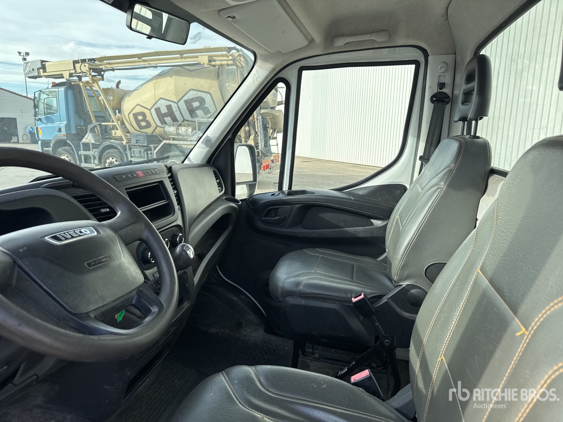 2019 Iveco 35-140