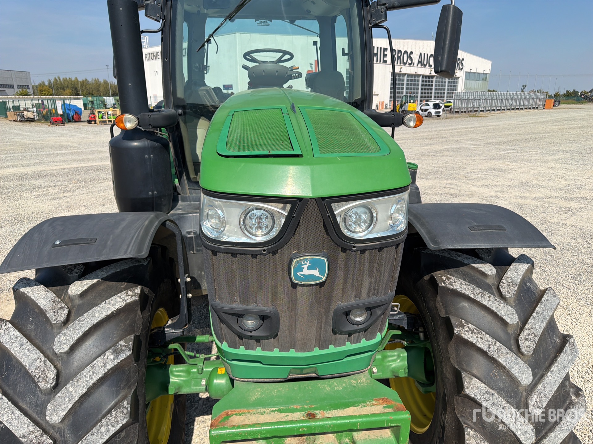 John Deere 6175R
