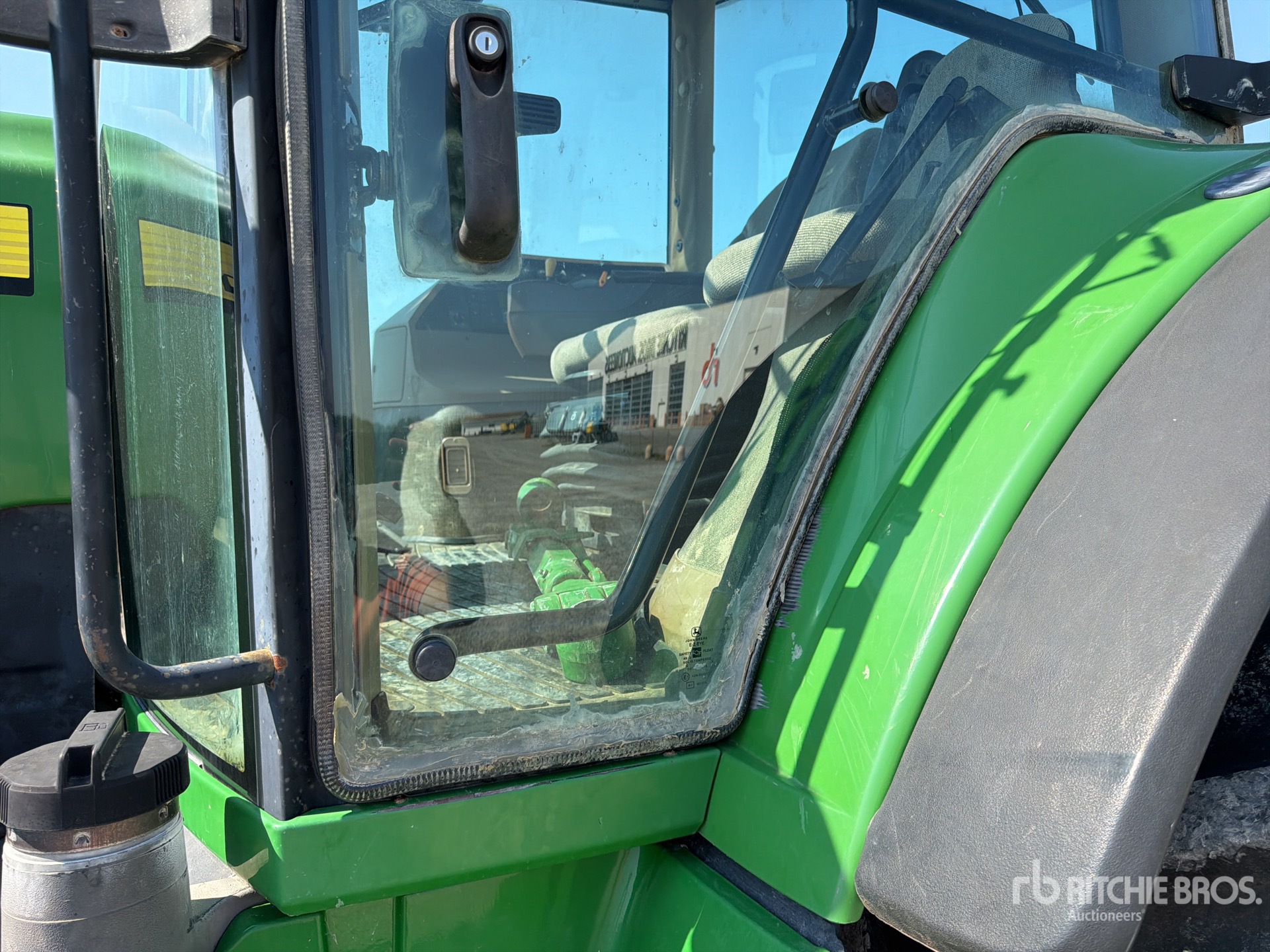 John Deere 8320