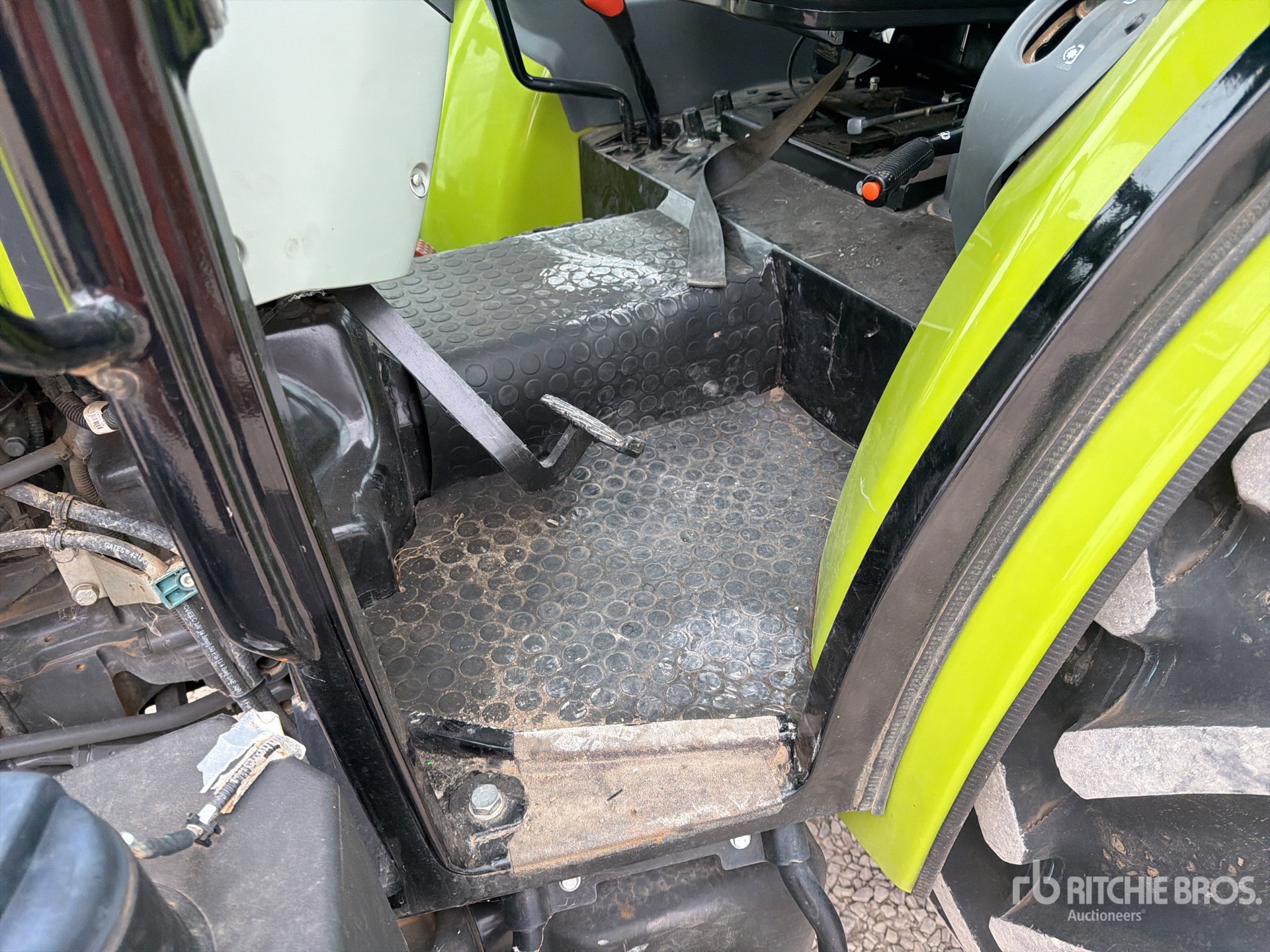 2024 Claas ELIOS 210