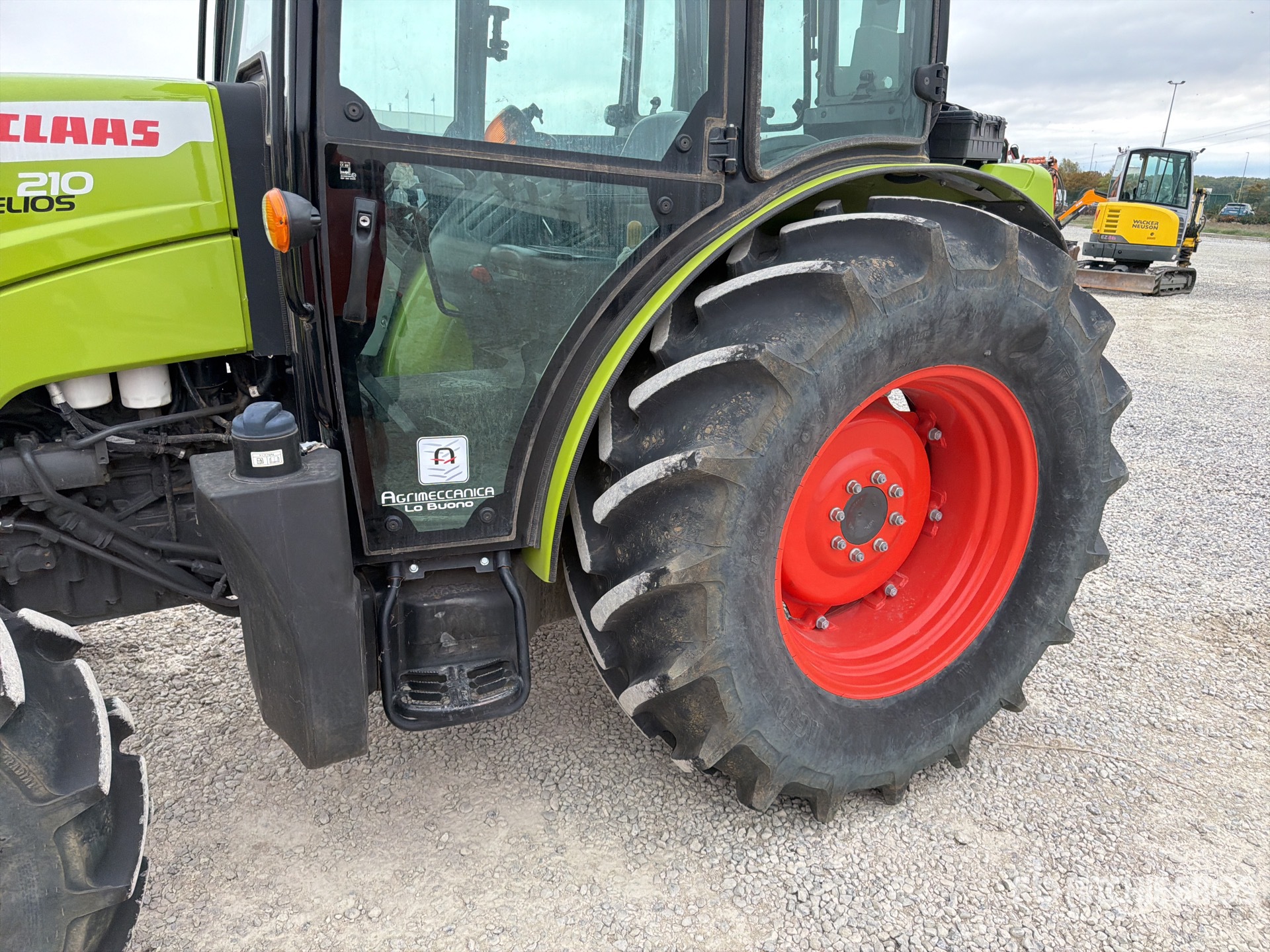 2024 Claas ELIOS 210