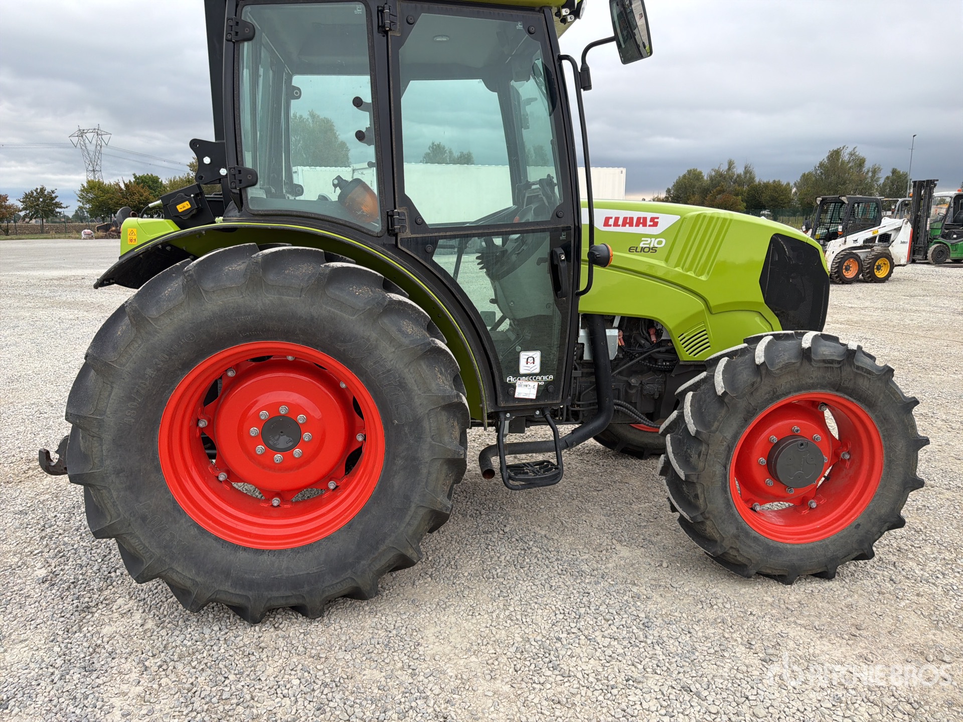 2024 Claas ELIOS 210