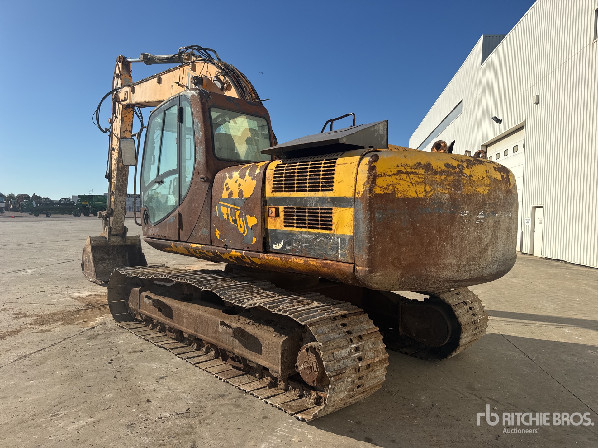 2010 JCB JS220