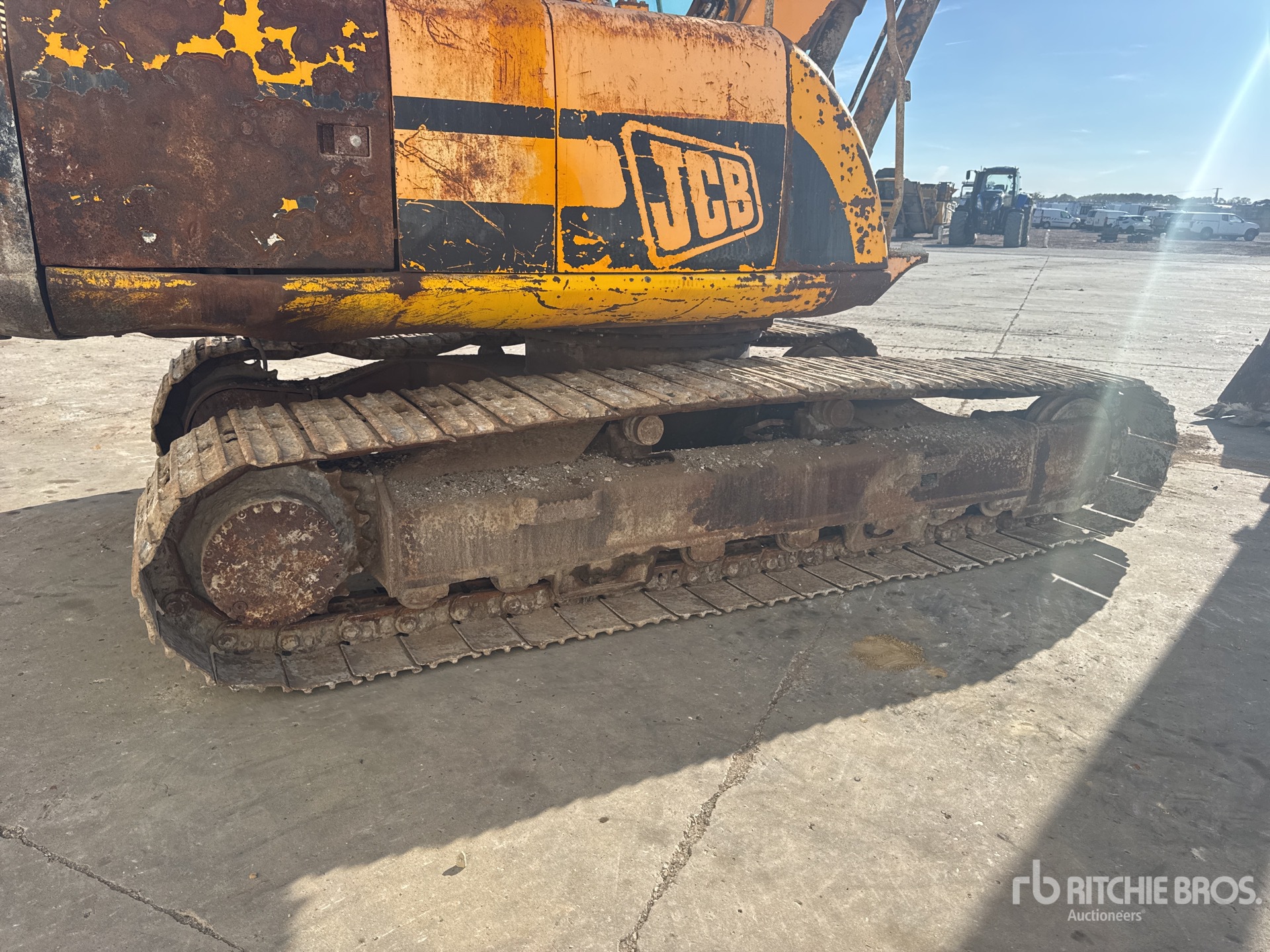 2010 JCB JS220