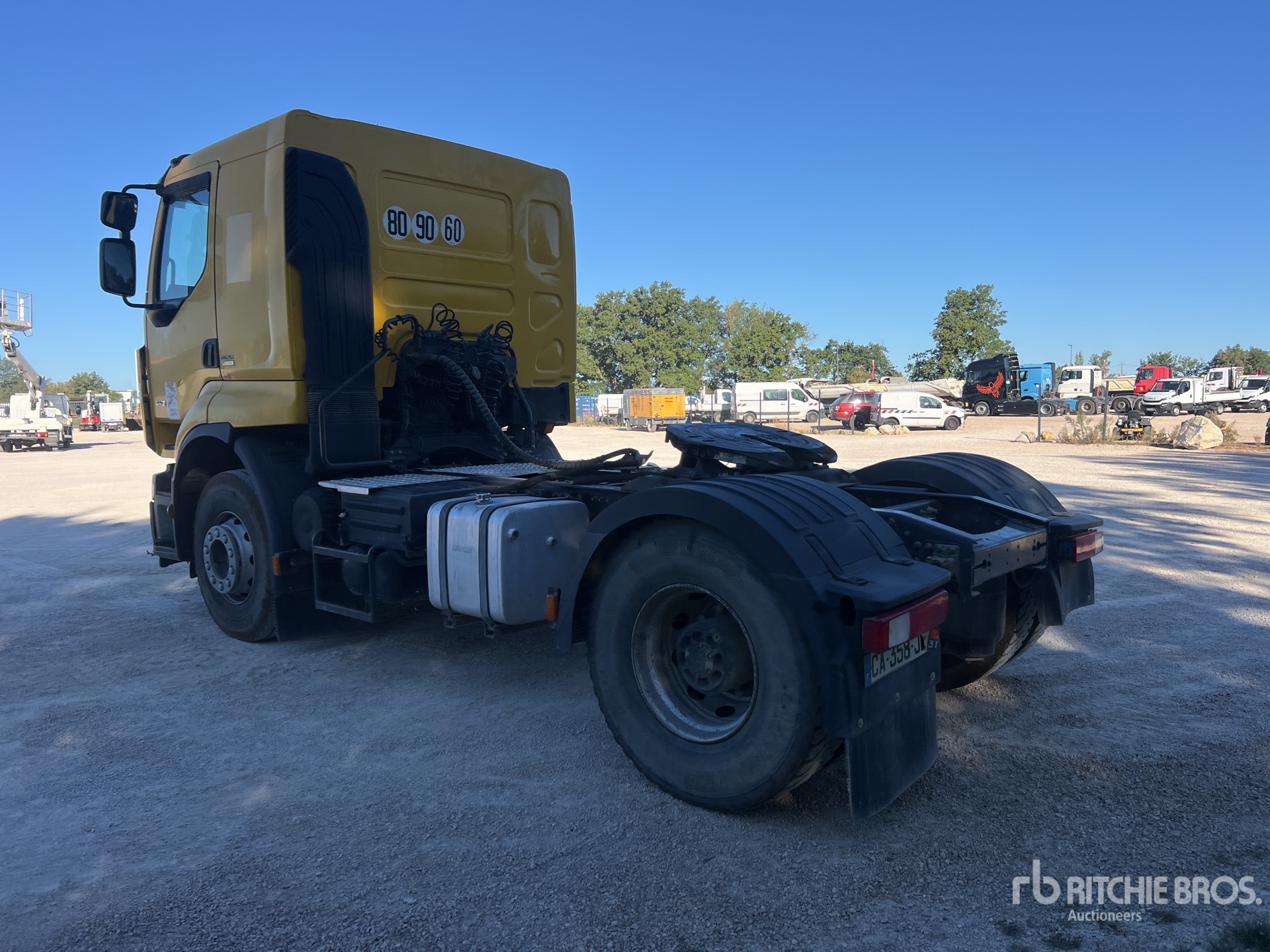 2012 Renault PREMIUM LANDER
