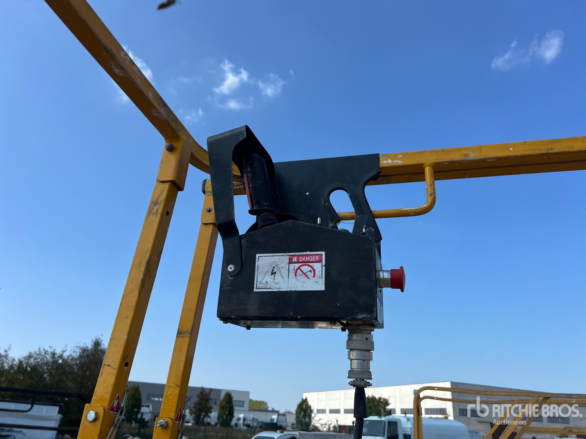 2019 Haulotte COMPACT 14