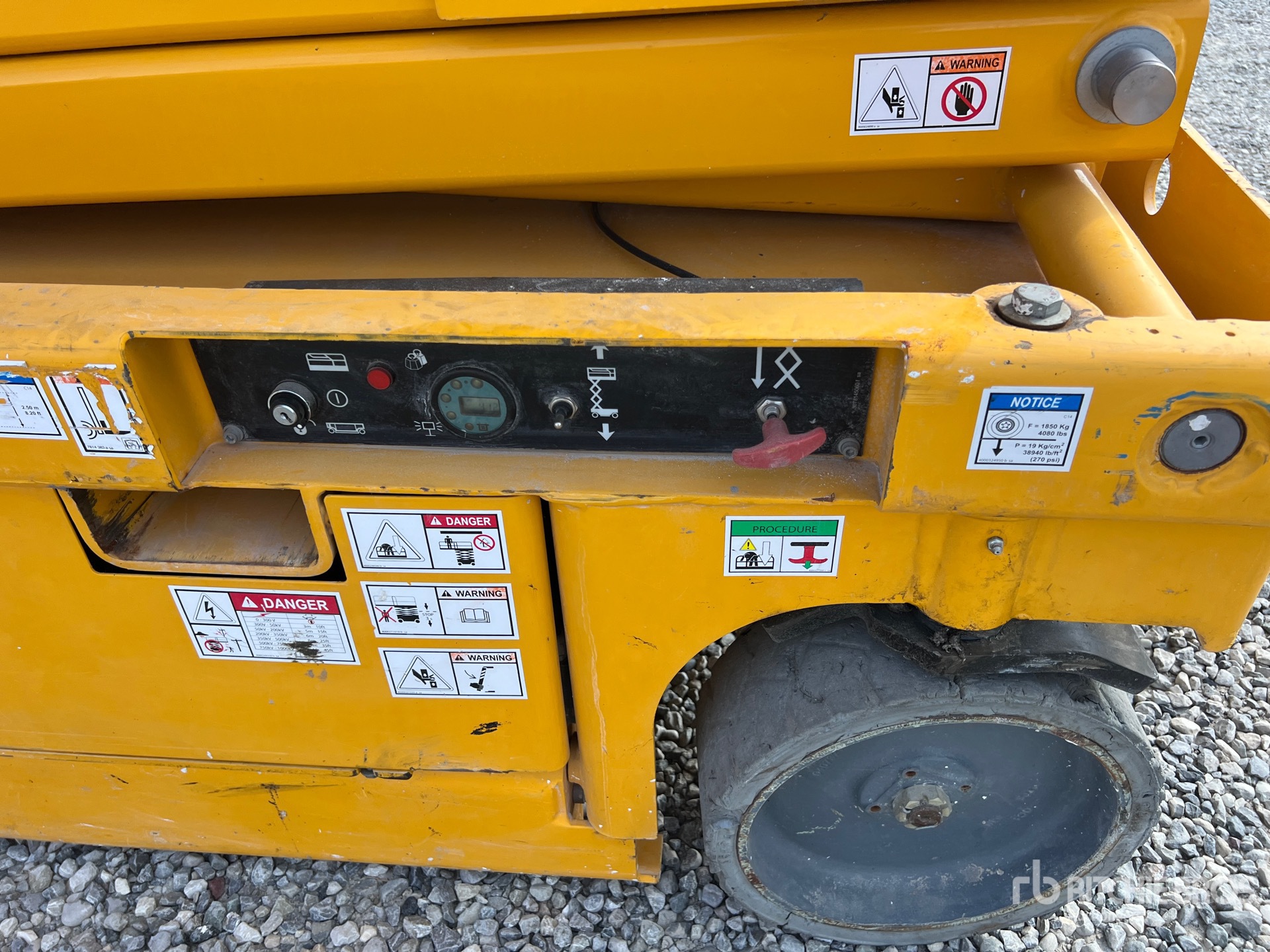 2019 Haulotte COMPACT 14
