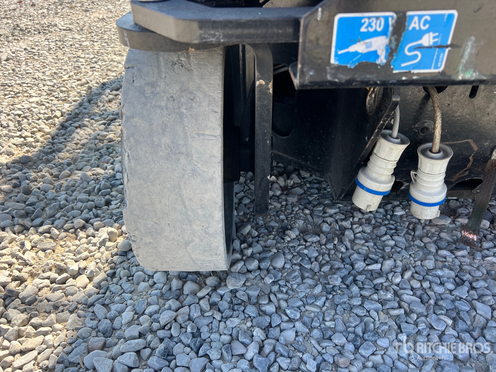 2018 Airo V10E
