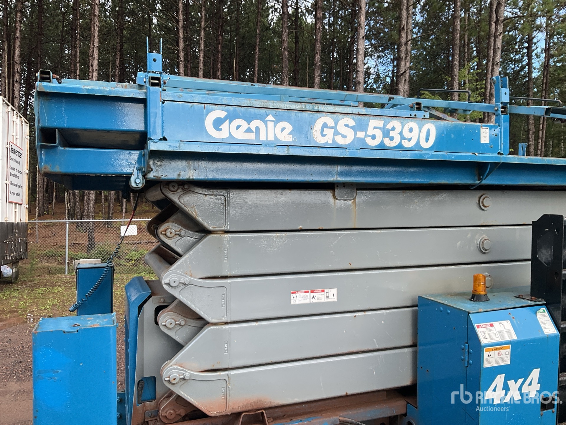 2003 Genie GS-5390RT