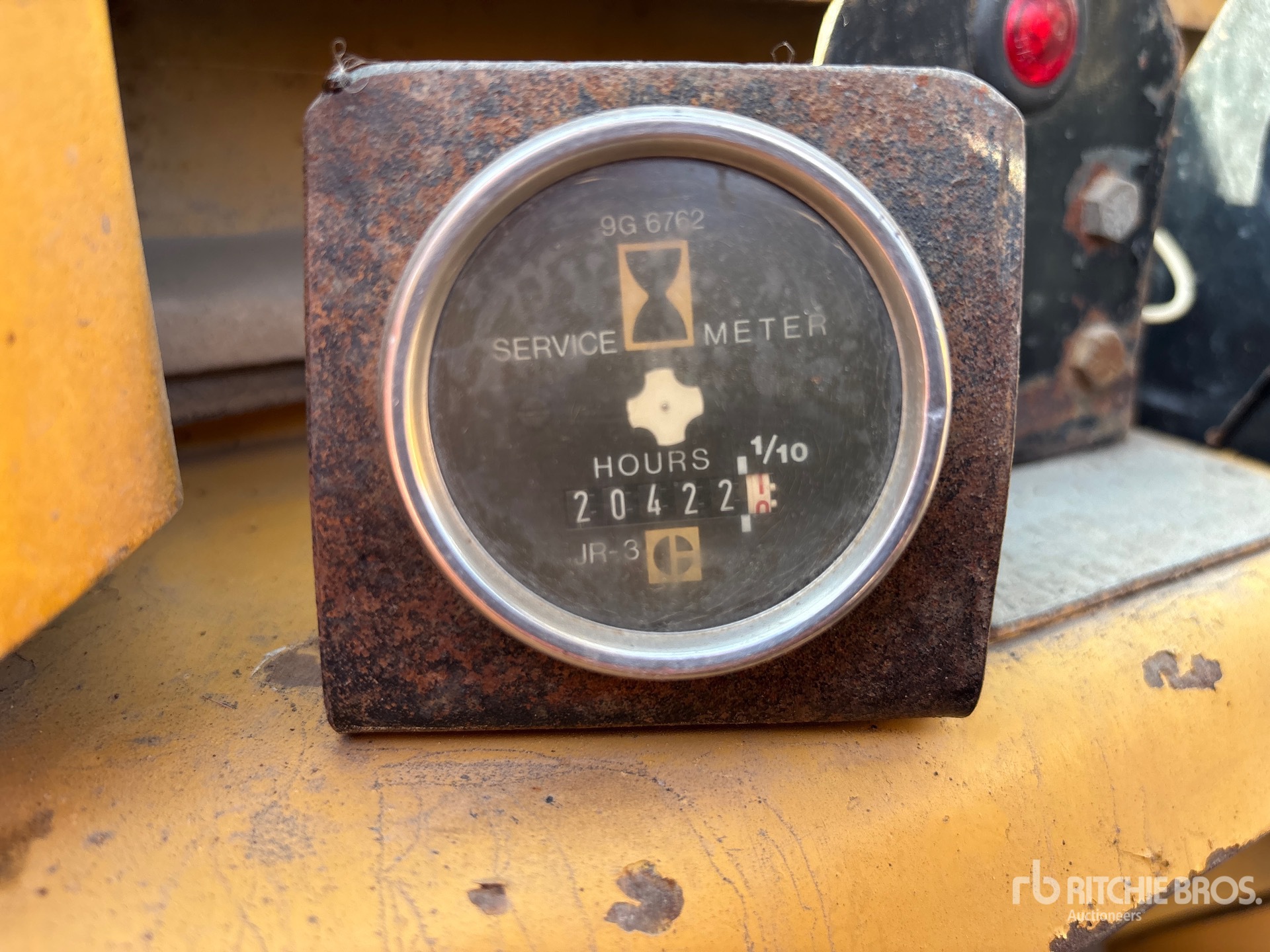 1992 Caterpillar V90F
