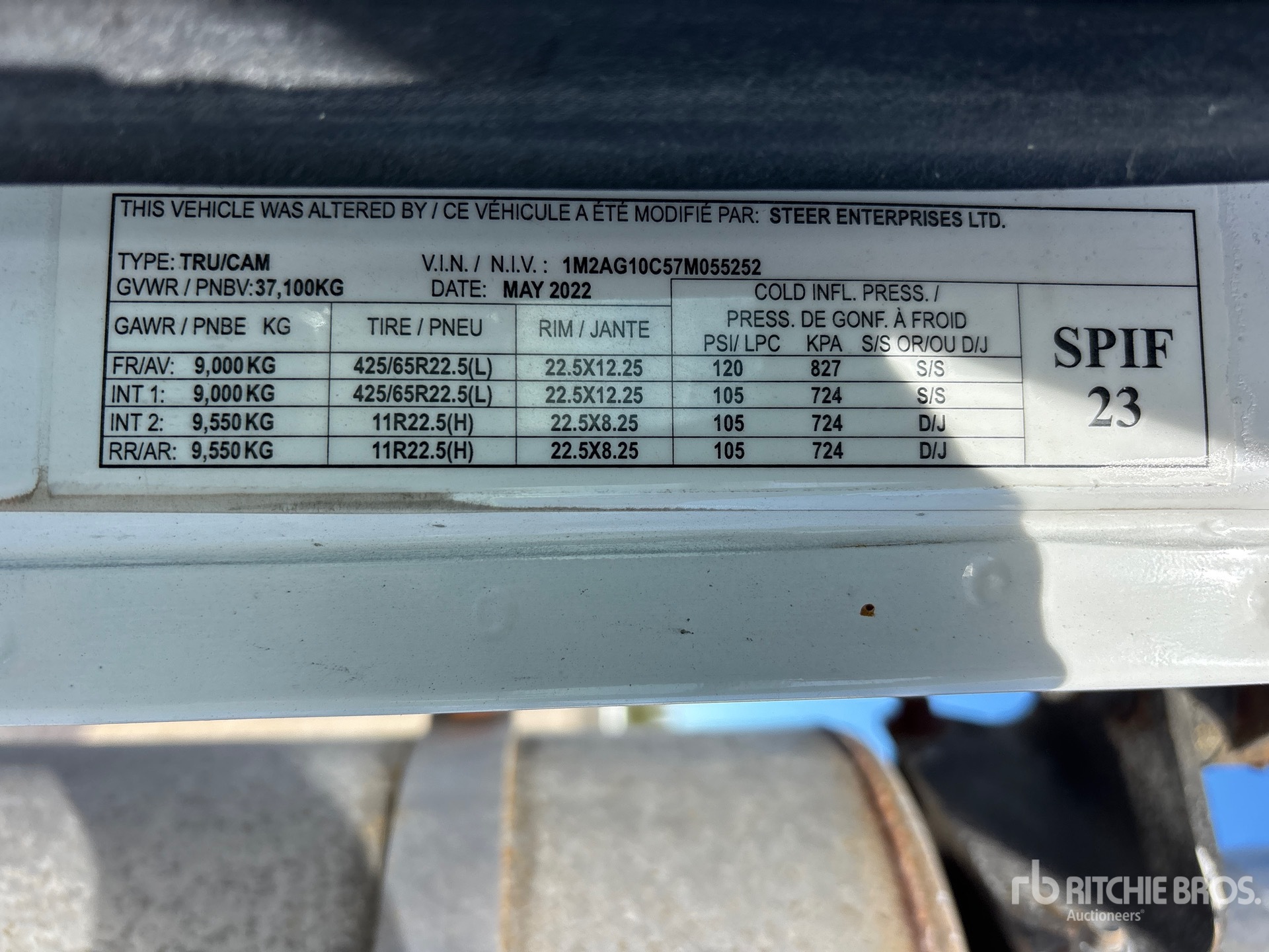 2007 Mack CV713