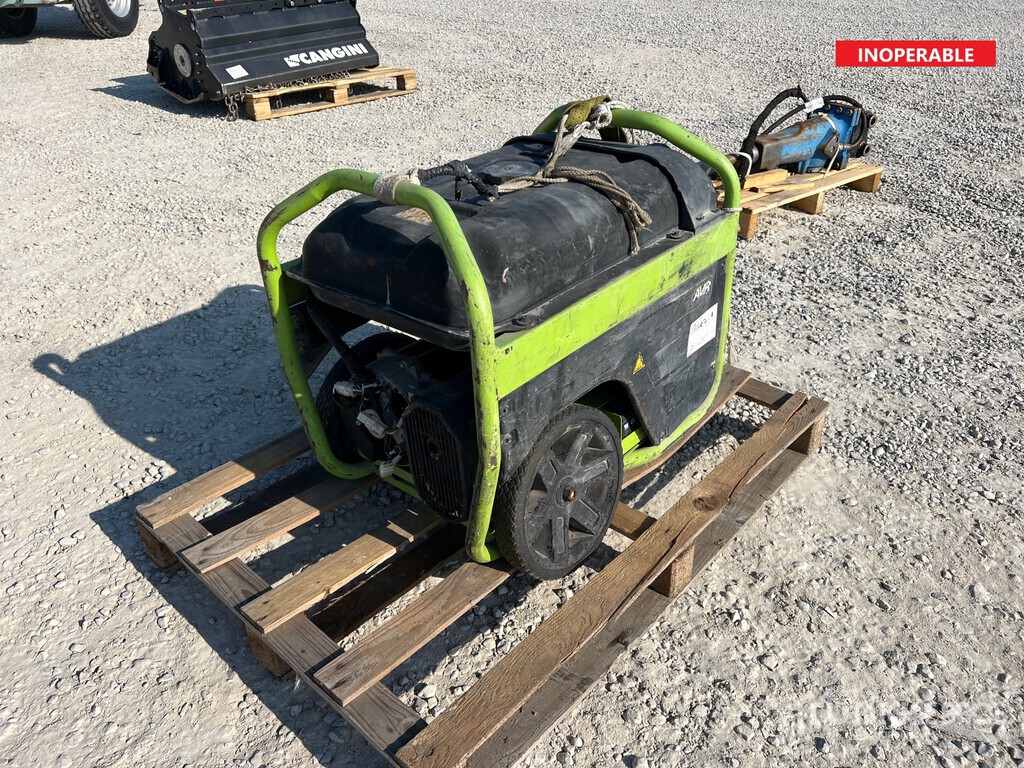 General Appearance with Featured Photo