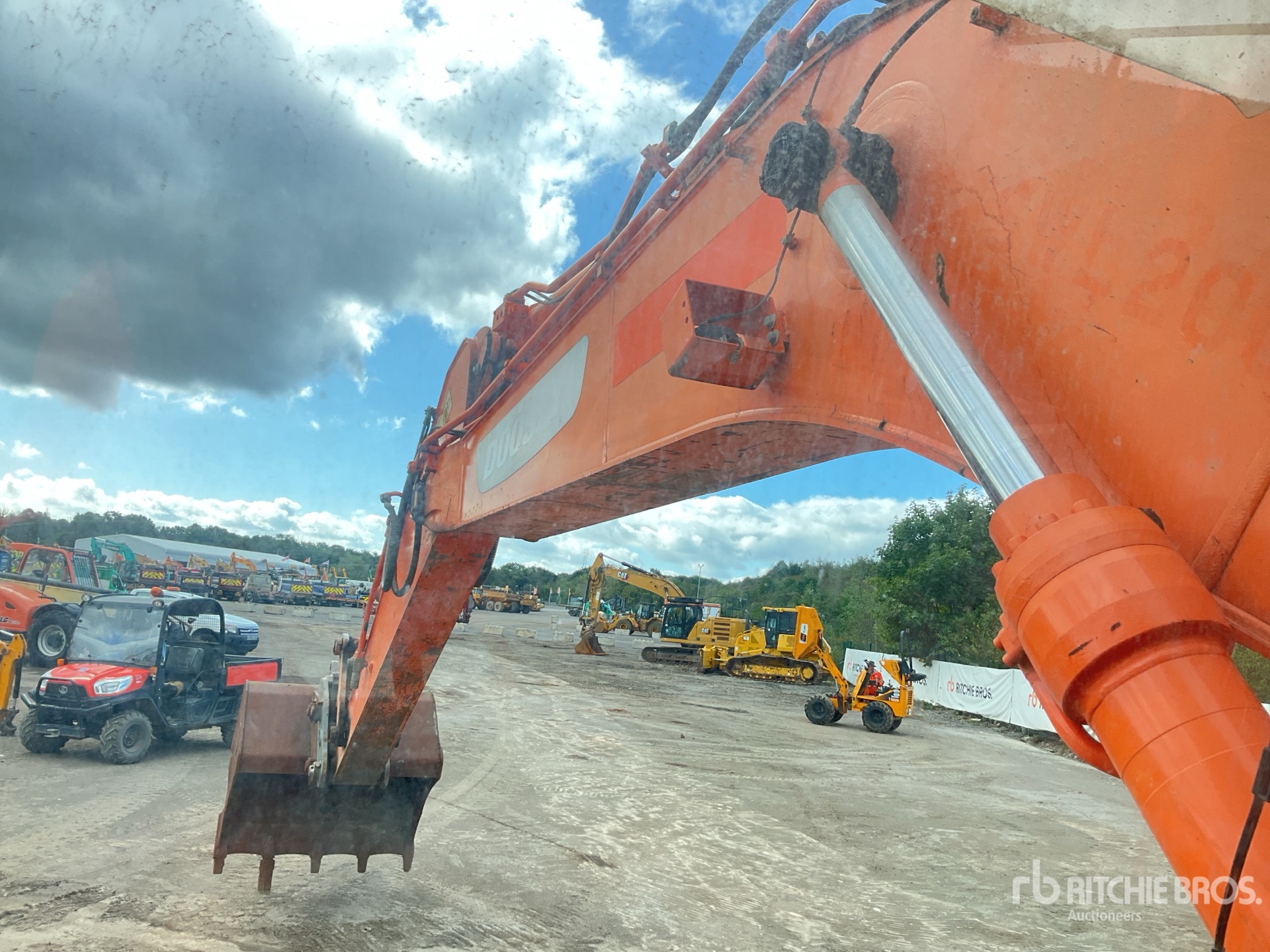 2015 Doosan DX225LC-3