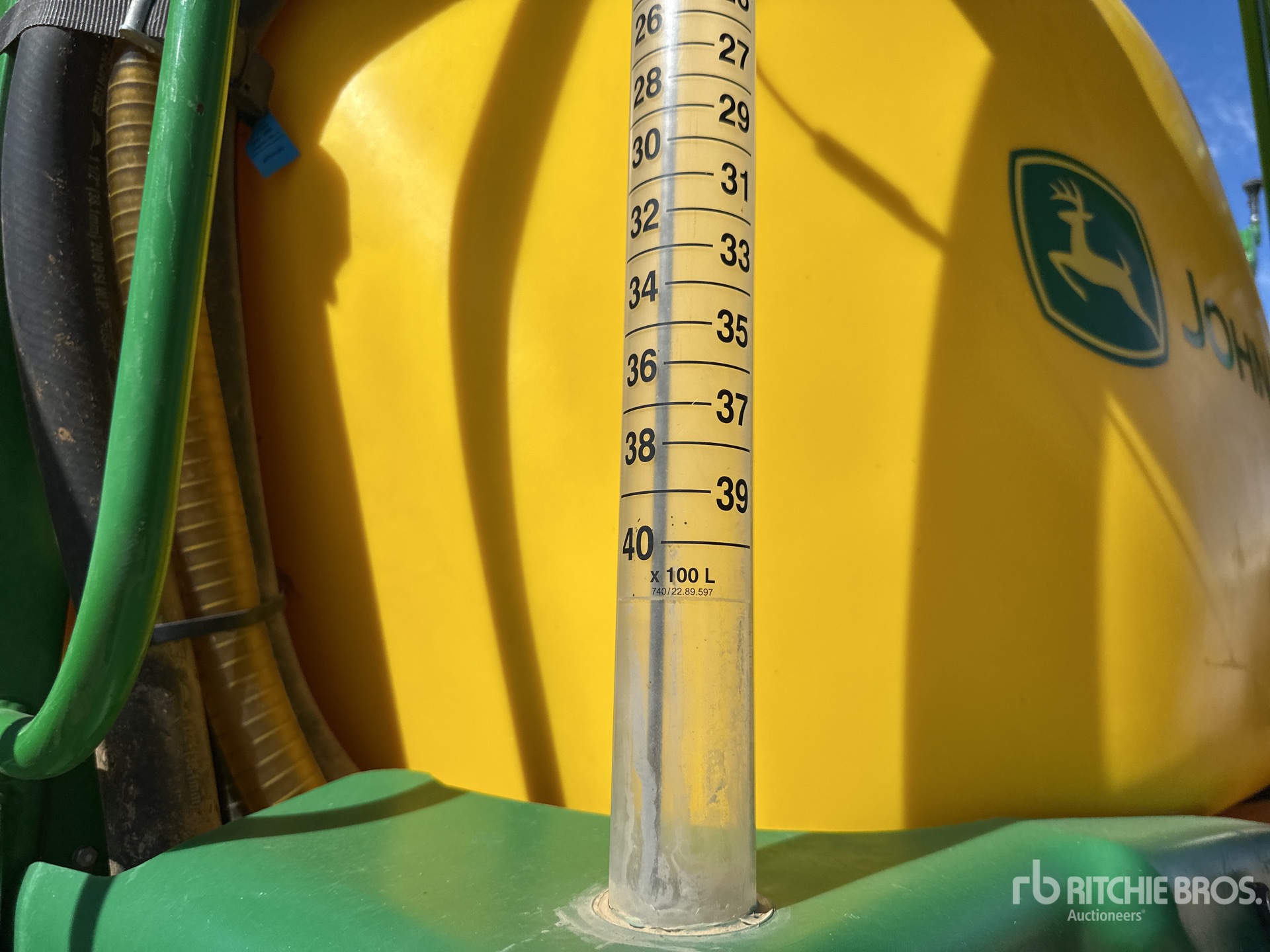 2022 John Deere M740I