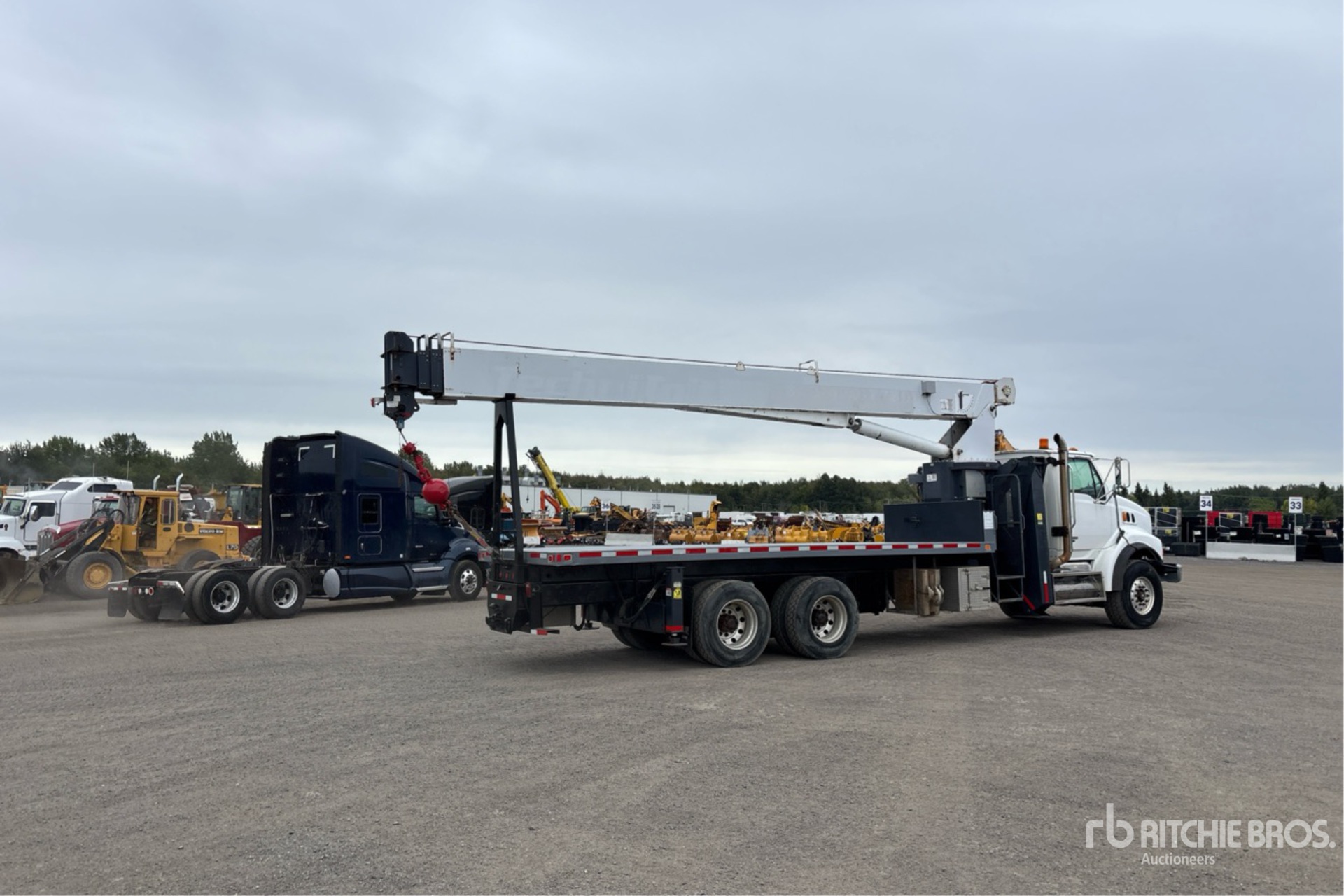 2009 Sterling L9500