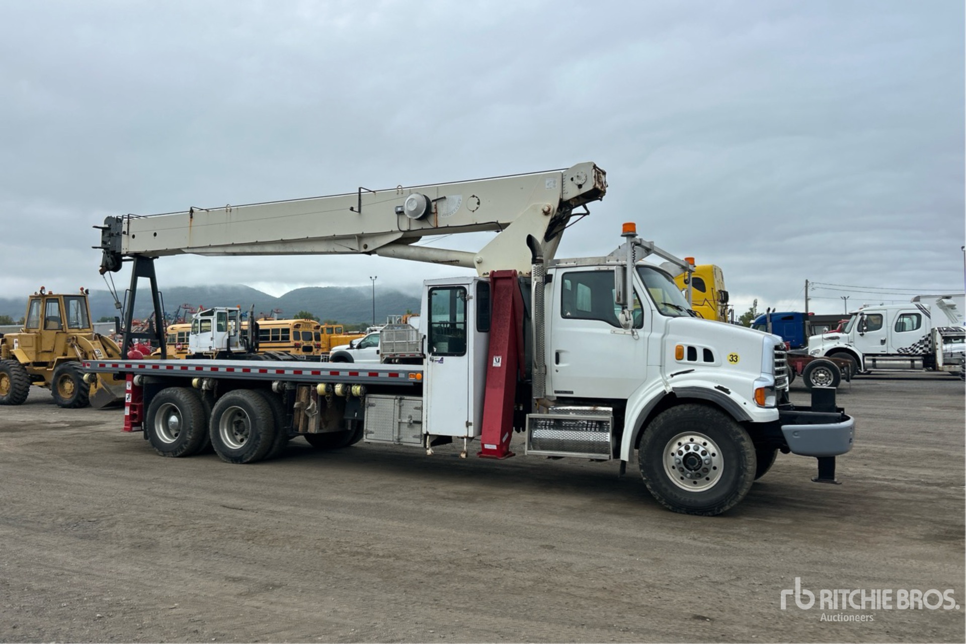 2008 Sterling L7500