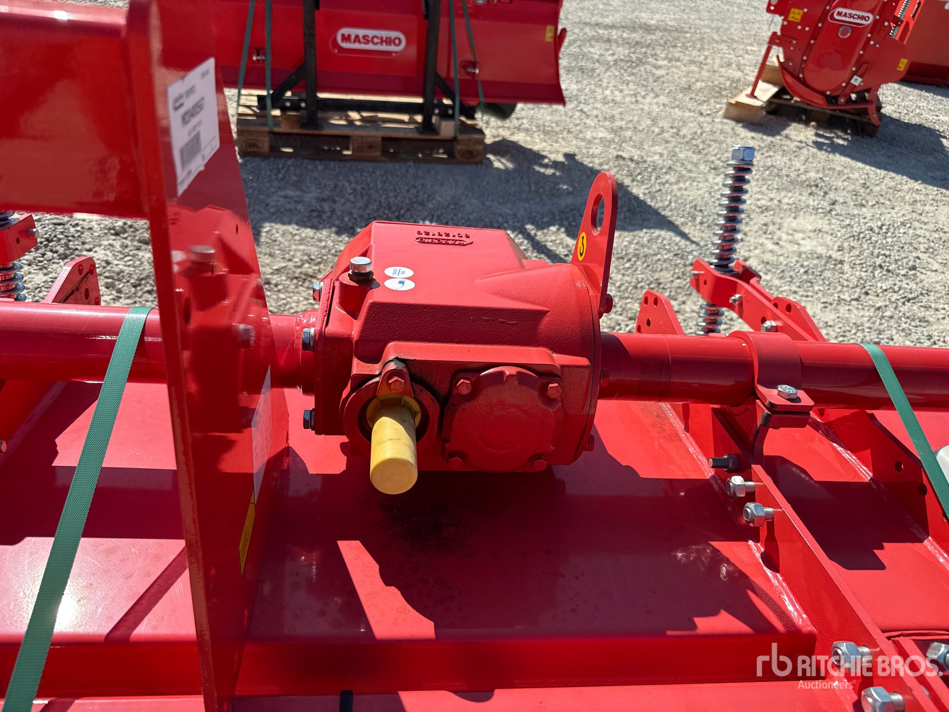 2025 Maschio U205