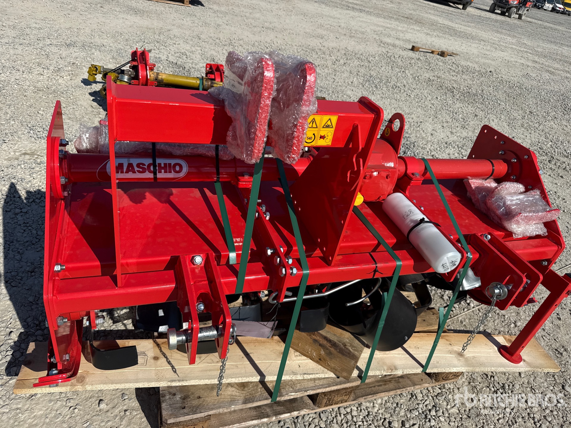 2022 Maschio U155