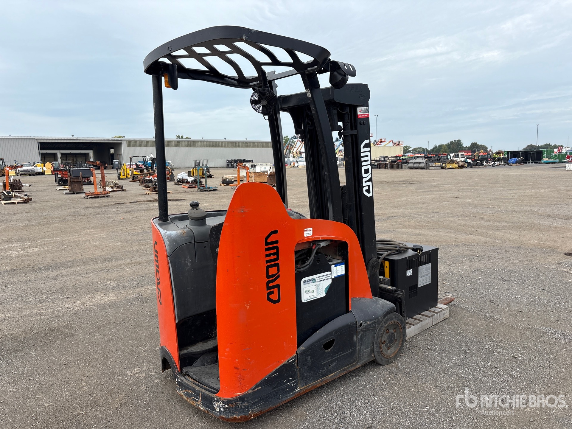 2011 Crown RC5540-40