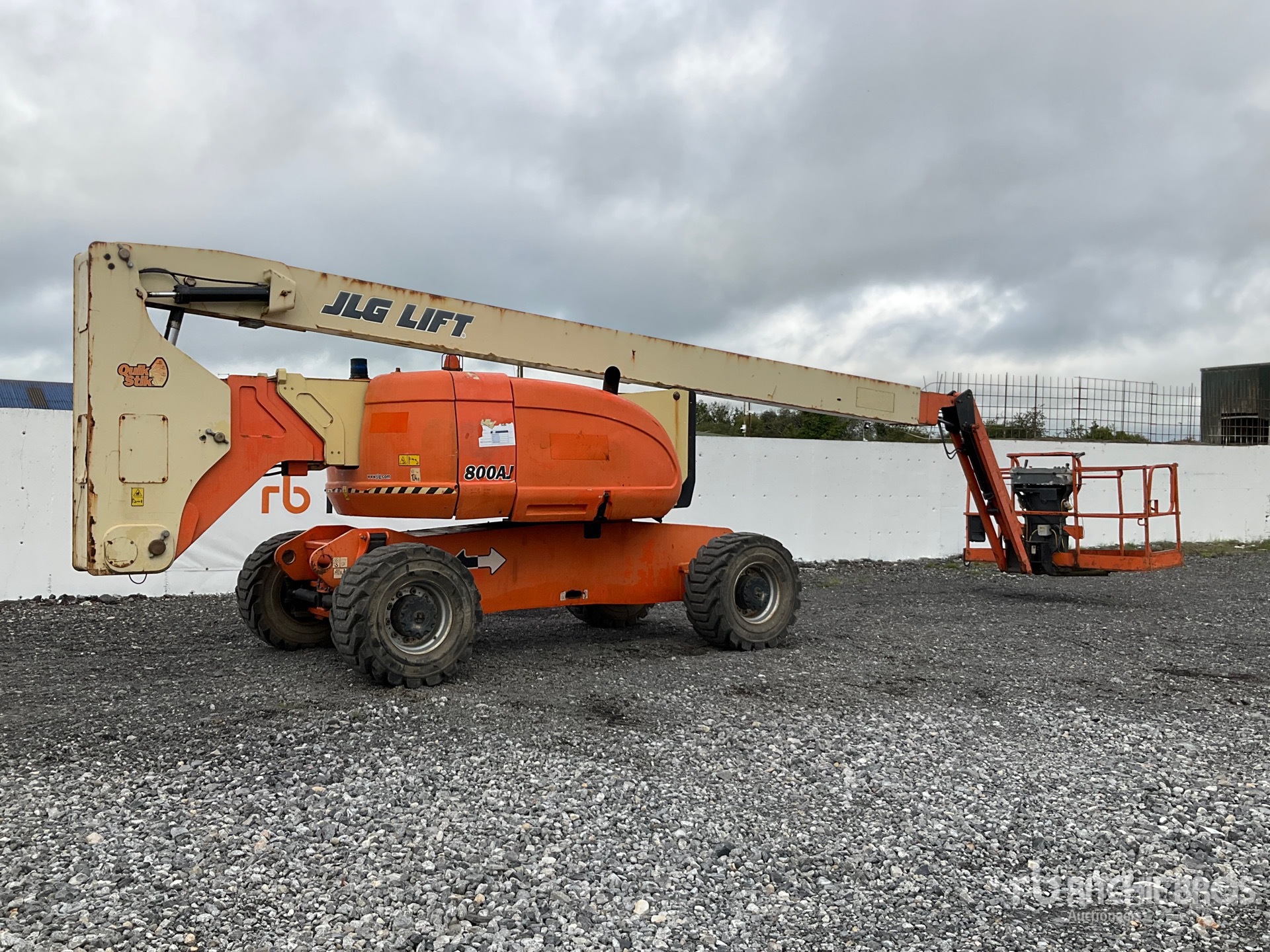 2012 JLG 800AJ