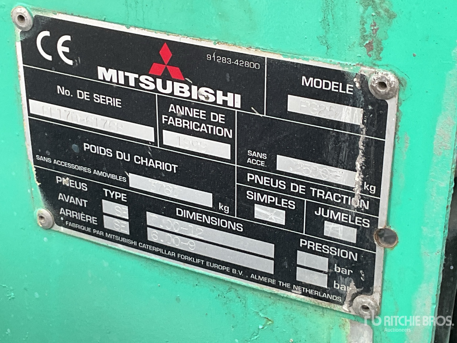 1999 Mitsubishi FG25