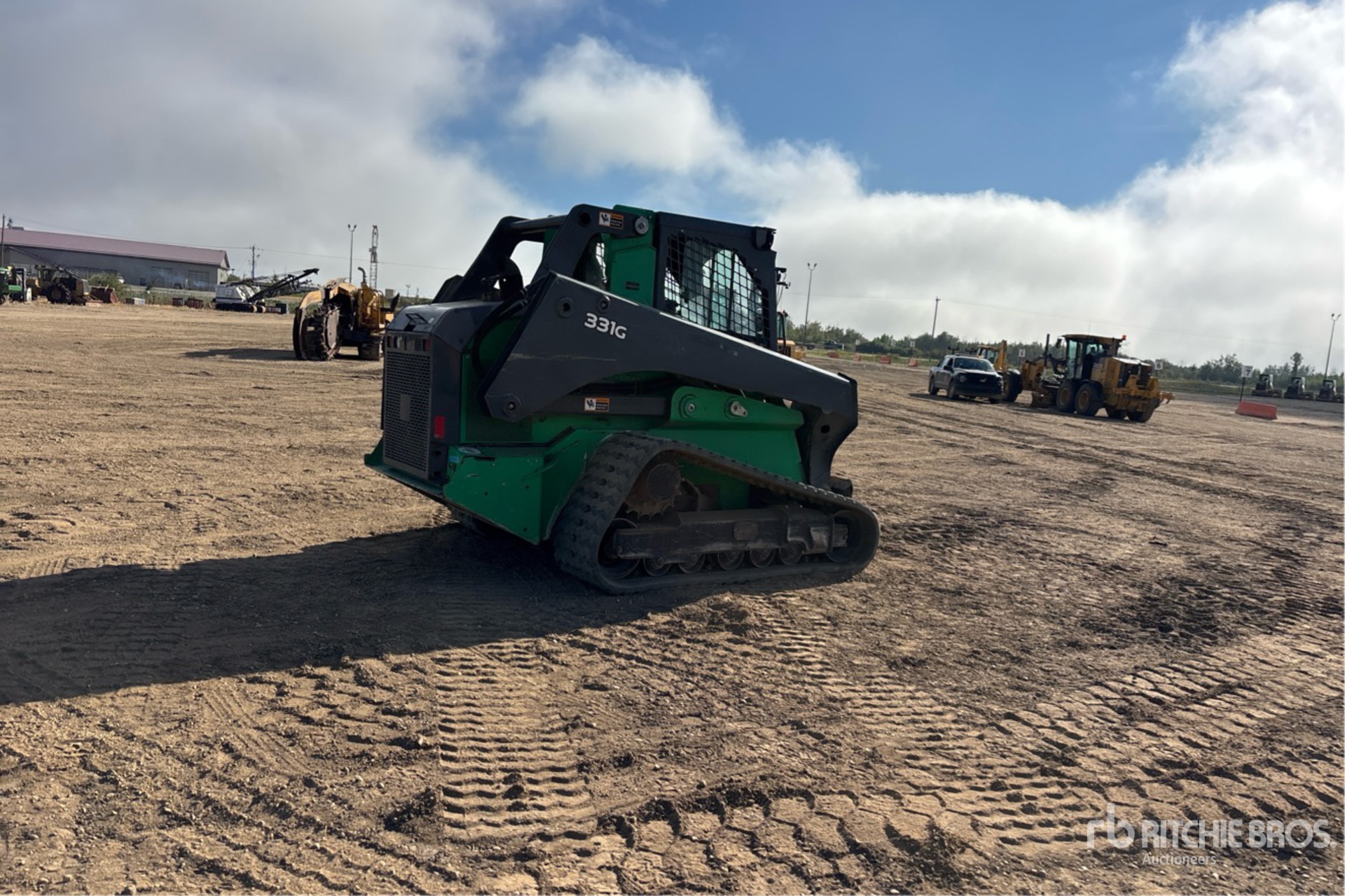 2018 John Deere 331G